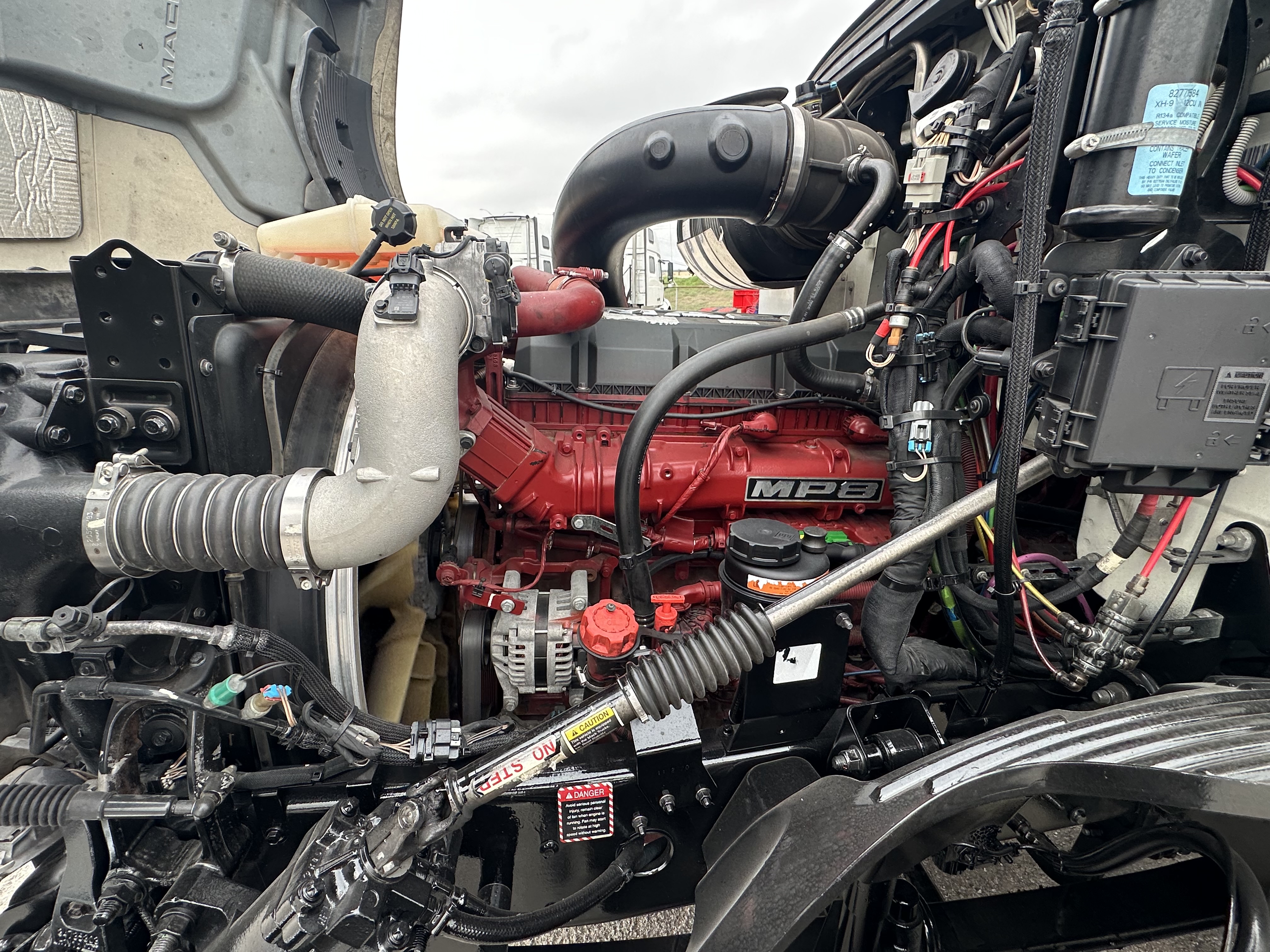 2020 Mack - image 12