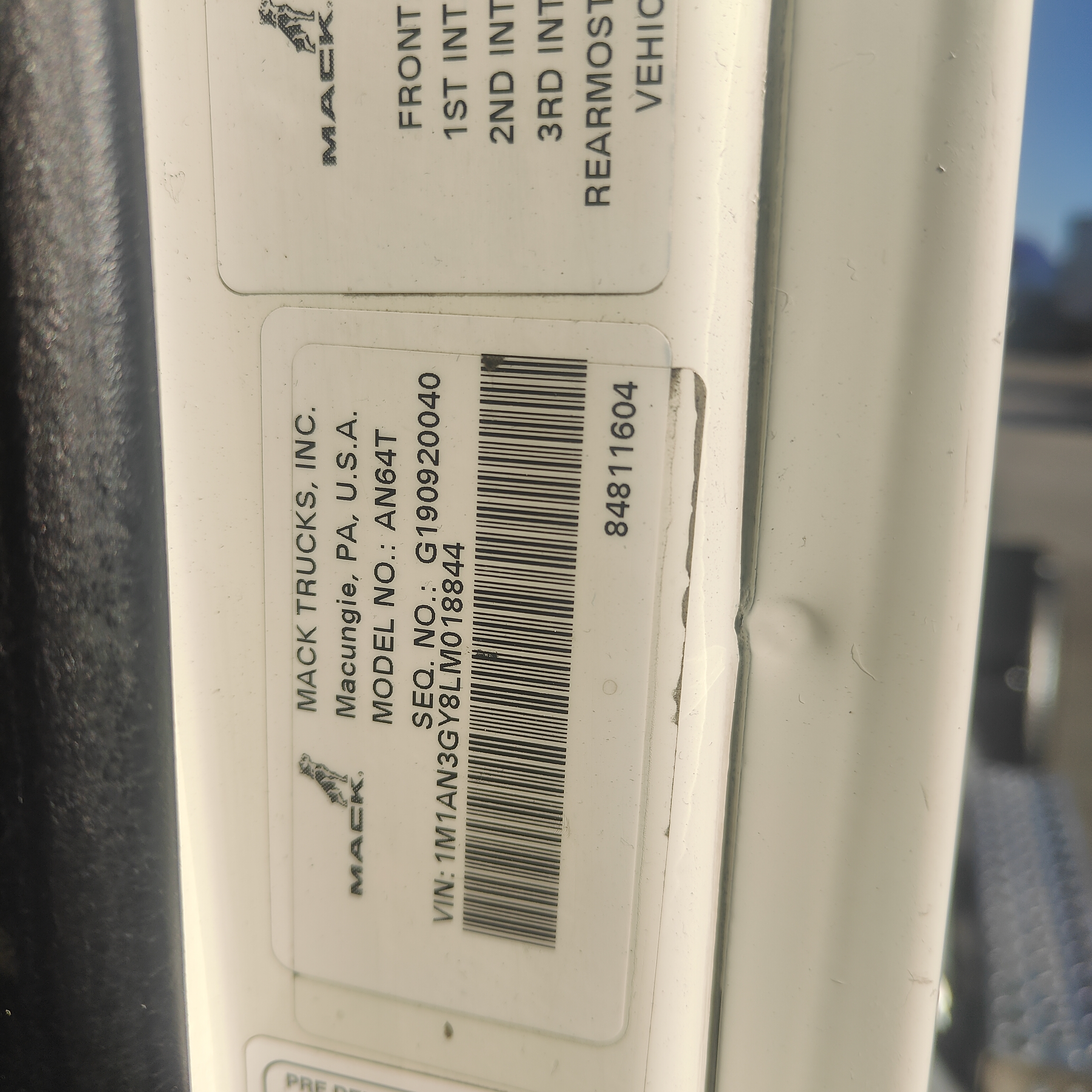 2020 Mack - image 20