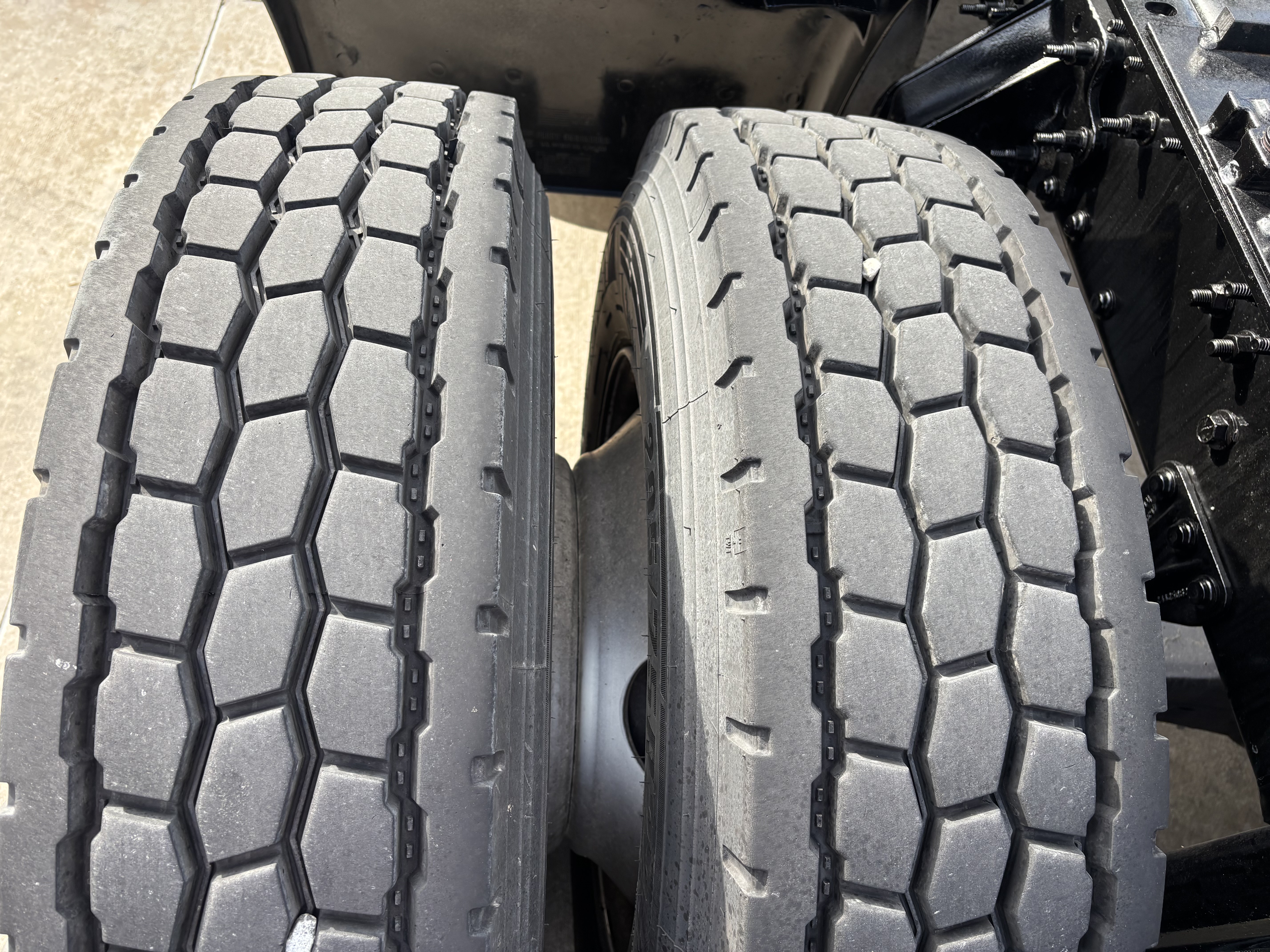 2020 Mack - image 15