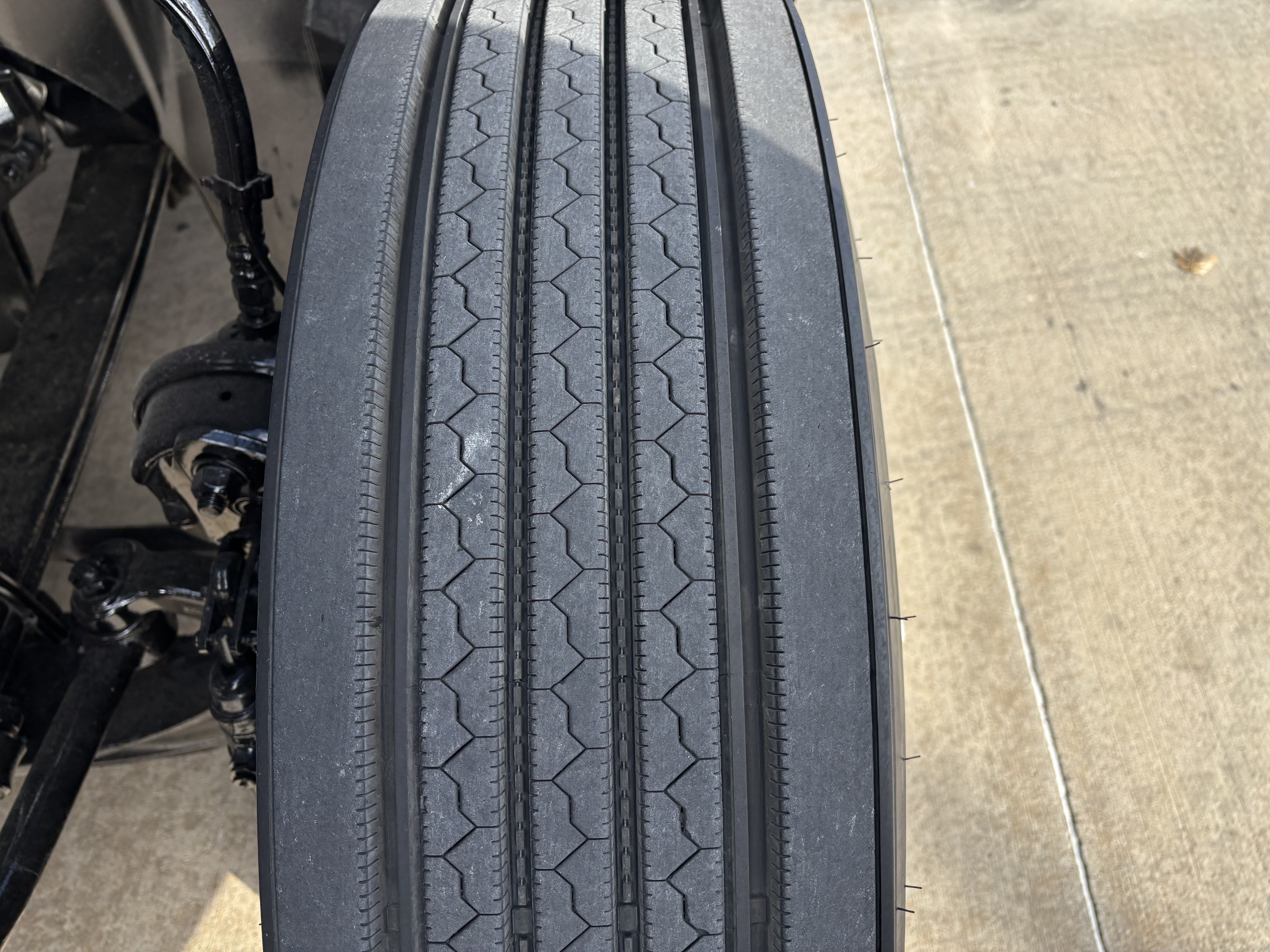 2020 Mack - image 17