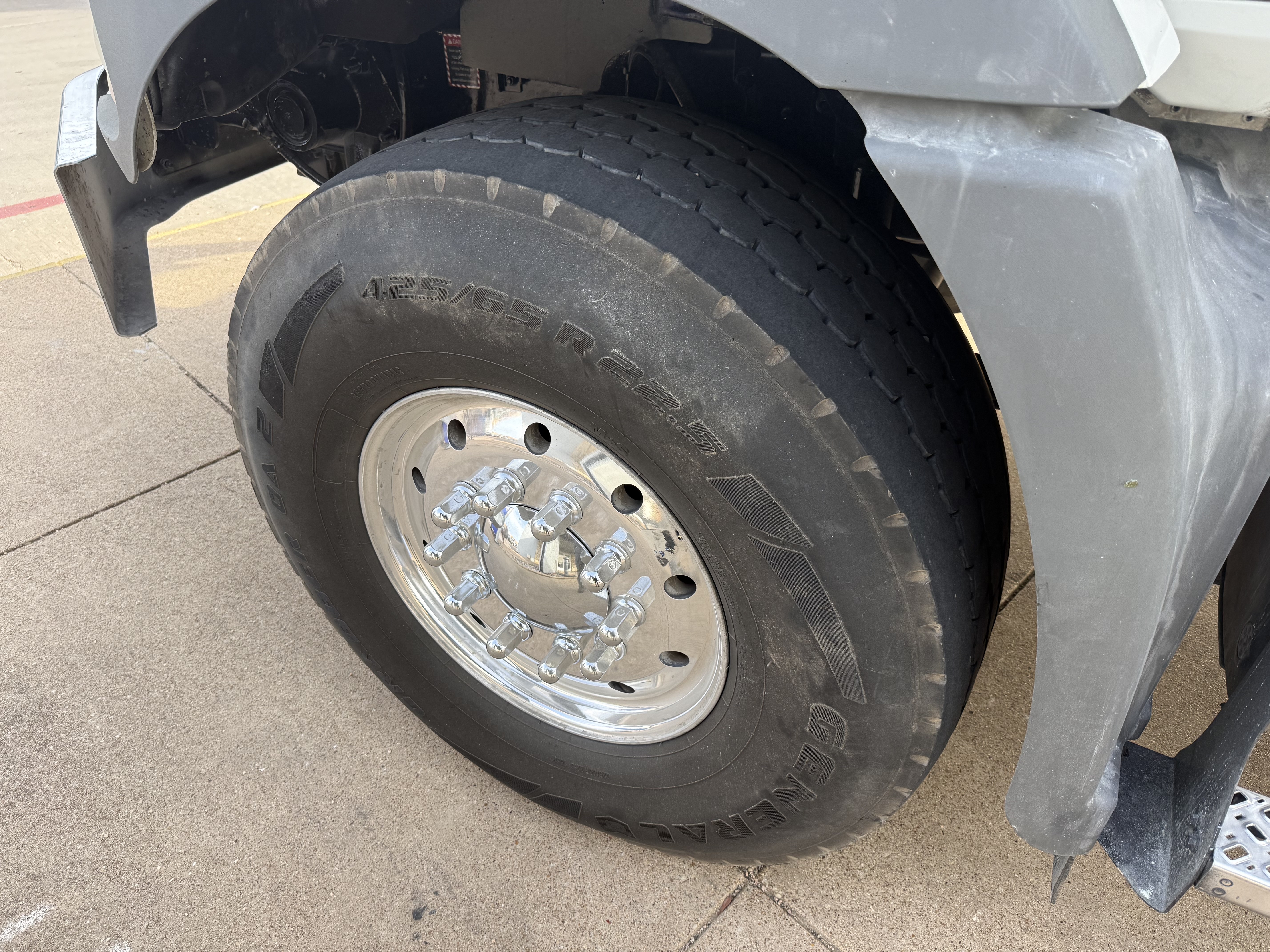 2020 Mack - image 23