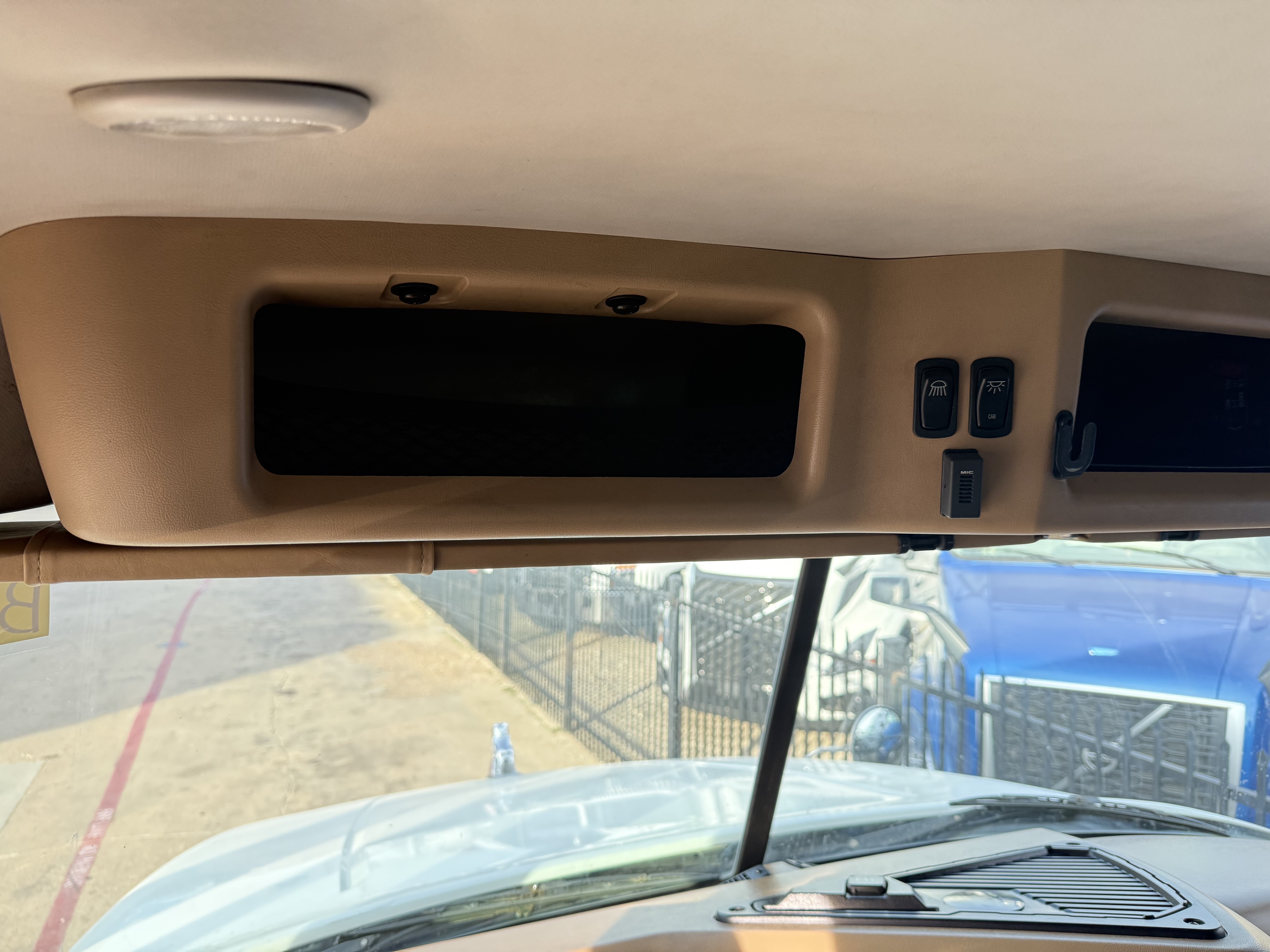 2020 Mack - image 12