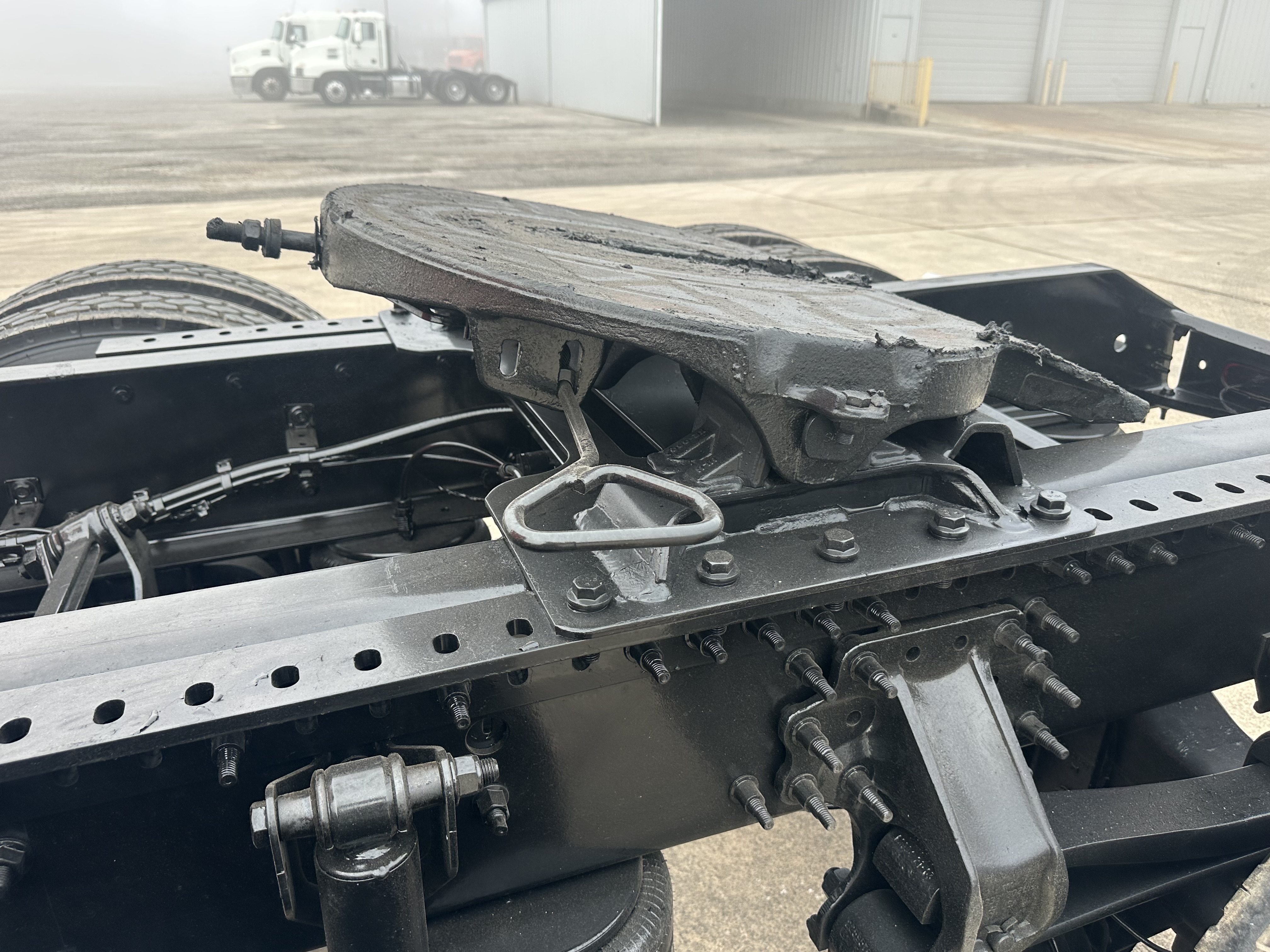 2022 Volvo - image 10