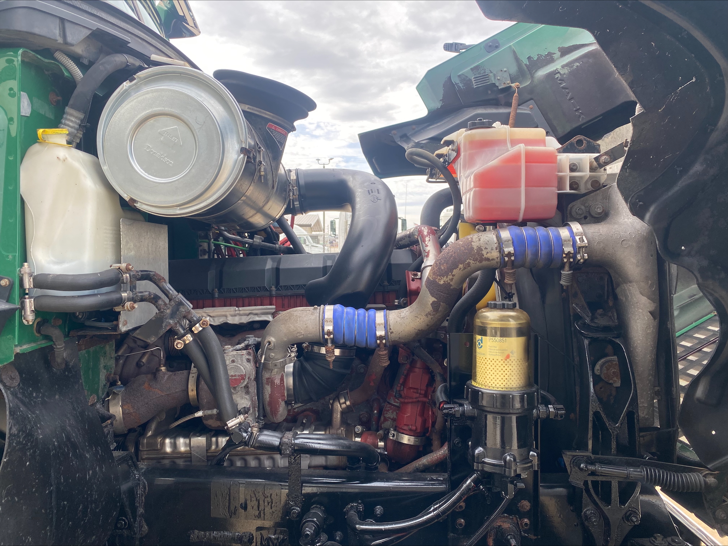 2018 Mack - image 10