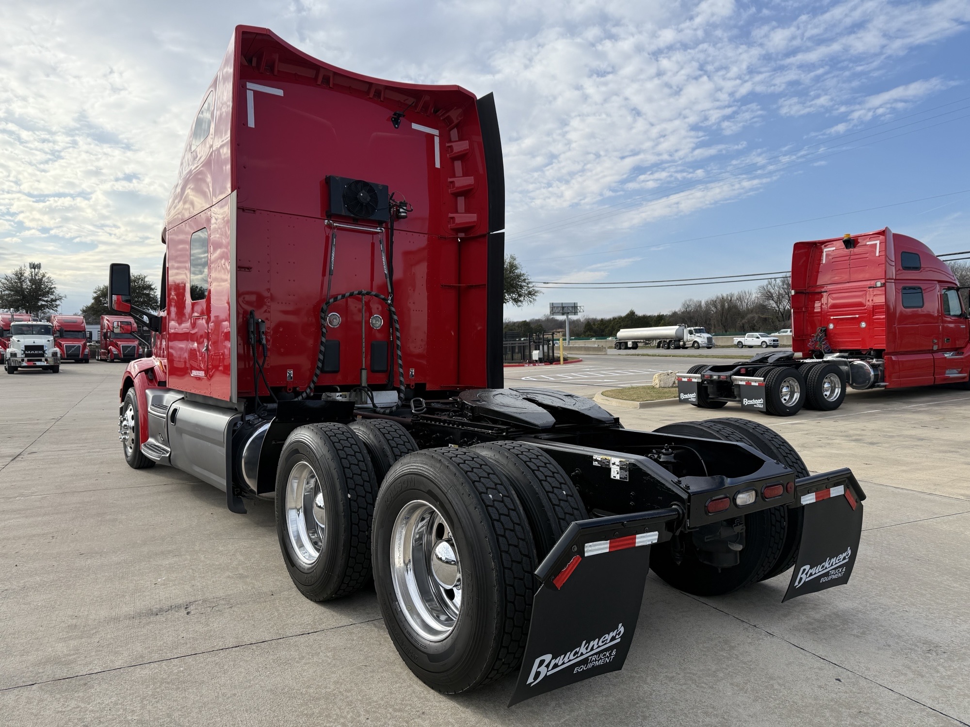2022 Peterbilt 579 - image 5