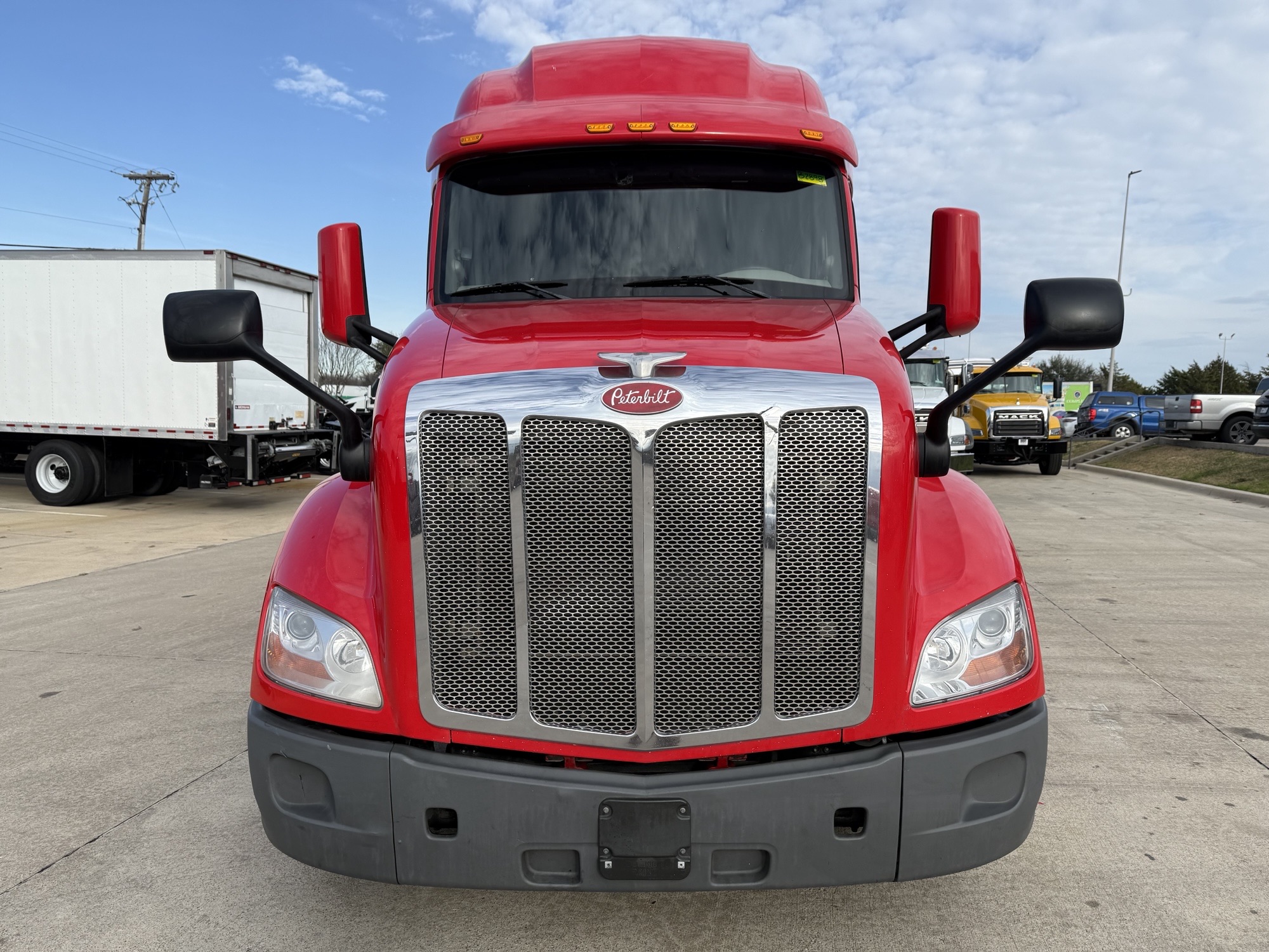 2022 Peterbilt 579 - image 13
