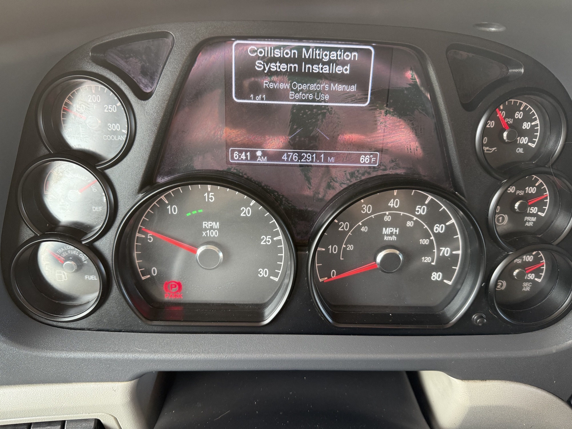 2022 Peterbilt 579 - image 22