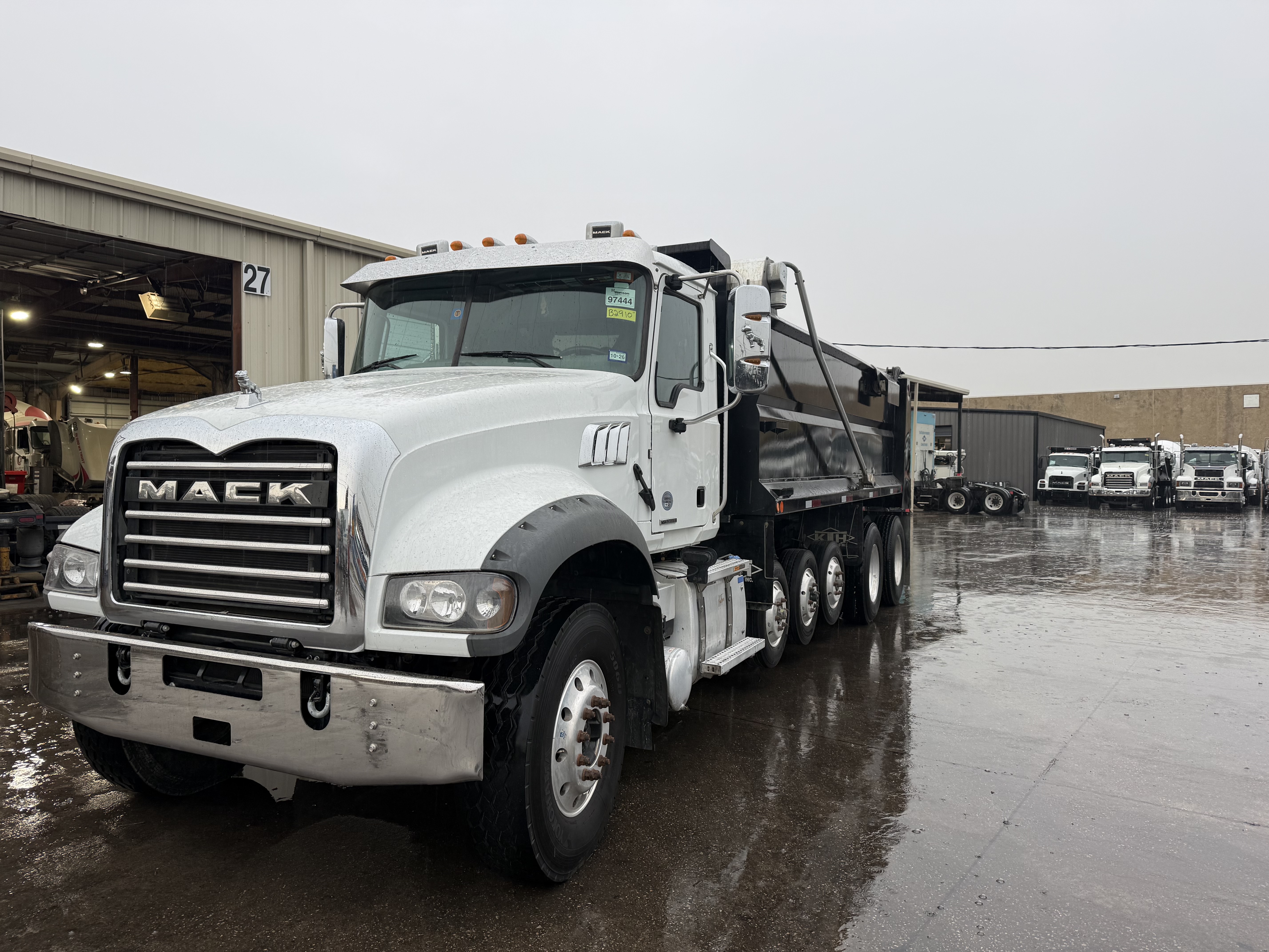 2022 Mack - image 1