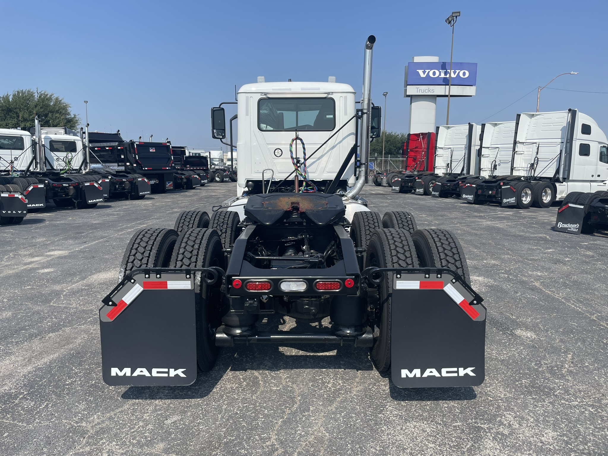 2026 Mack - image 6