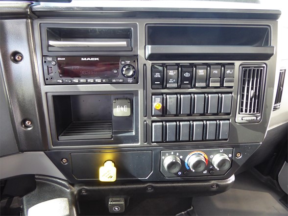 2025 Mack - image 11