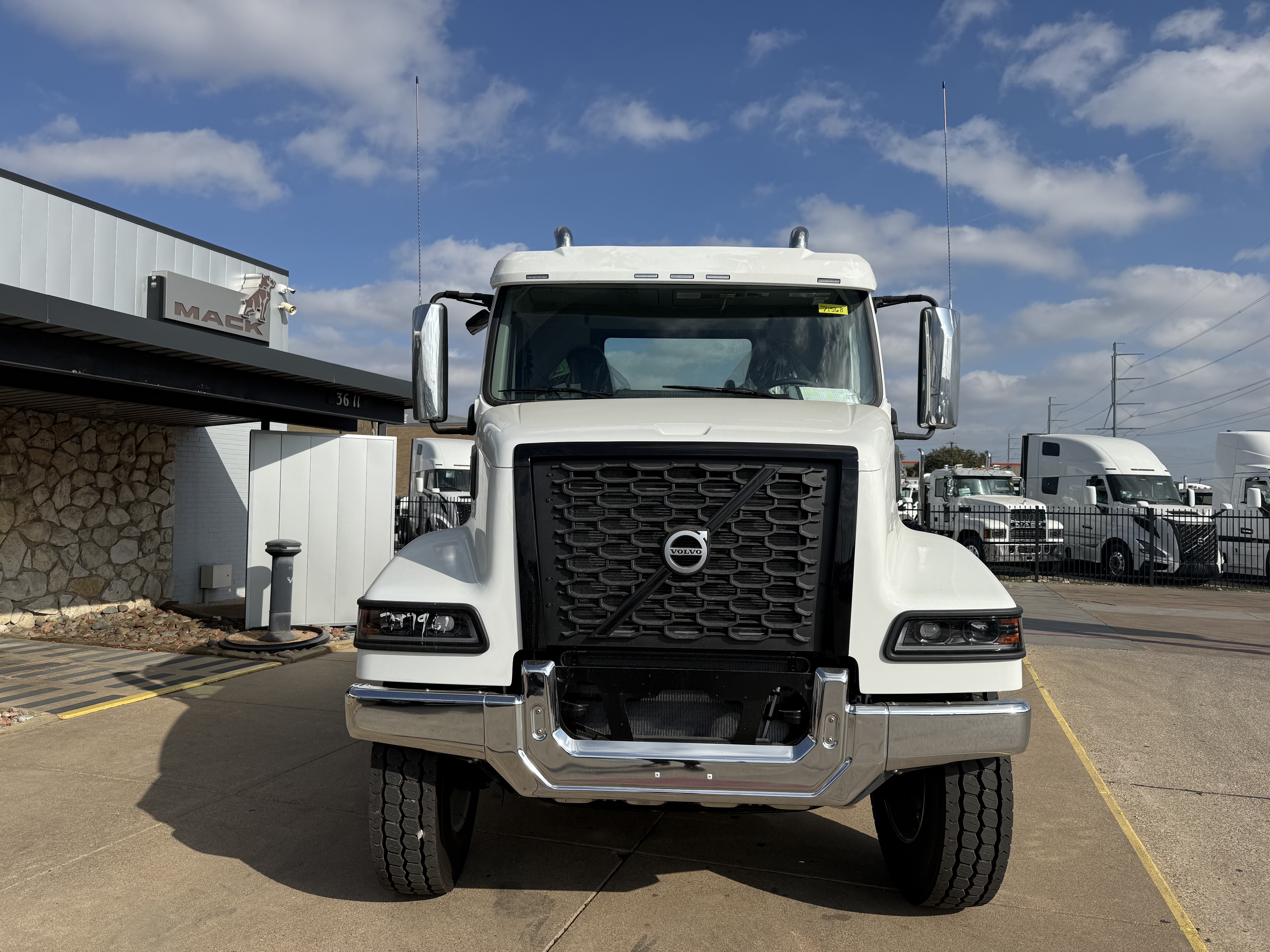 2026 Volvo - image 2