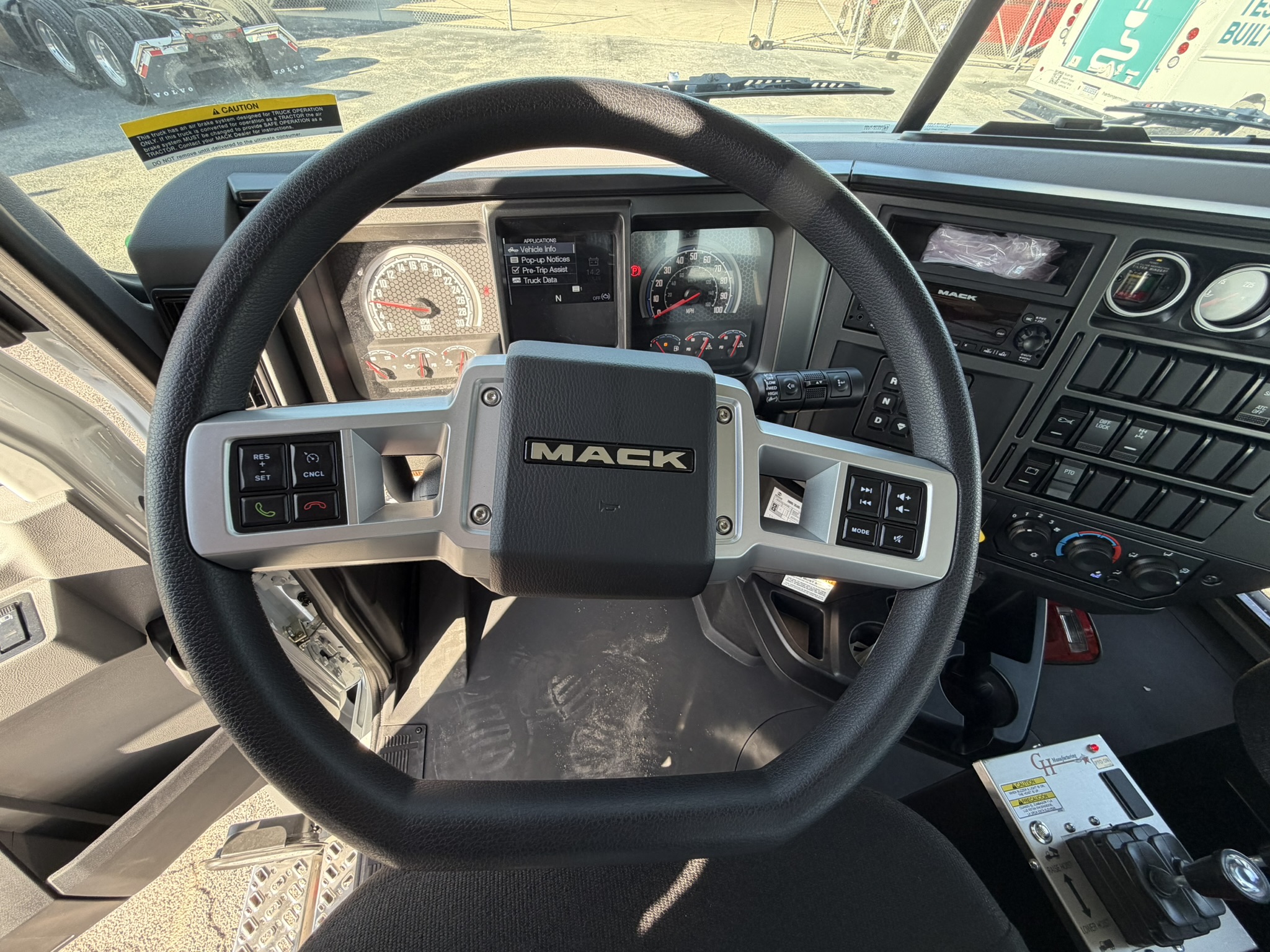 2026 Mack - image 18