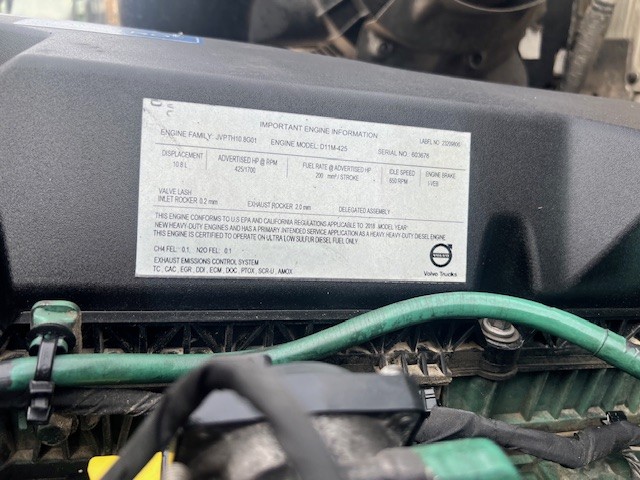 2019 Volvo - image 16