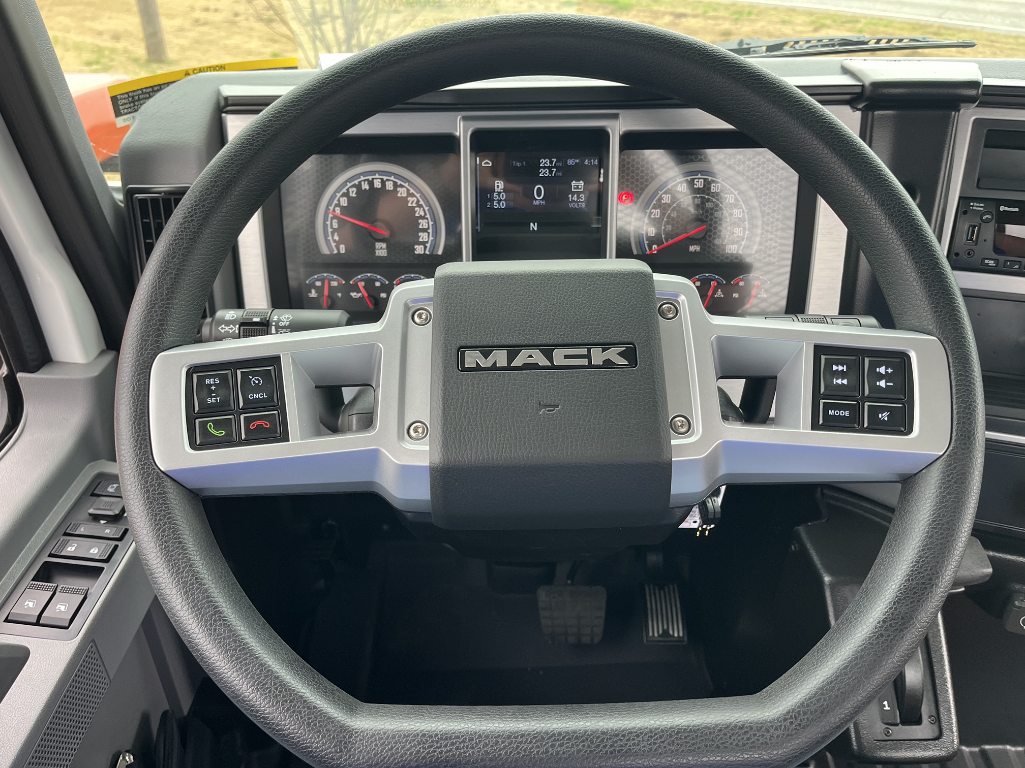 2026 Mack - image 12