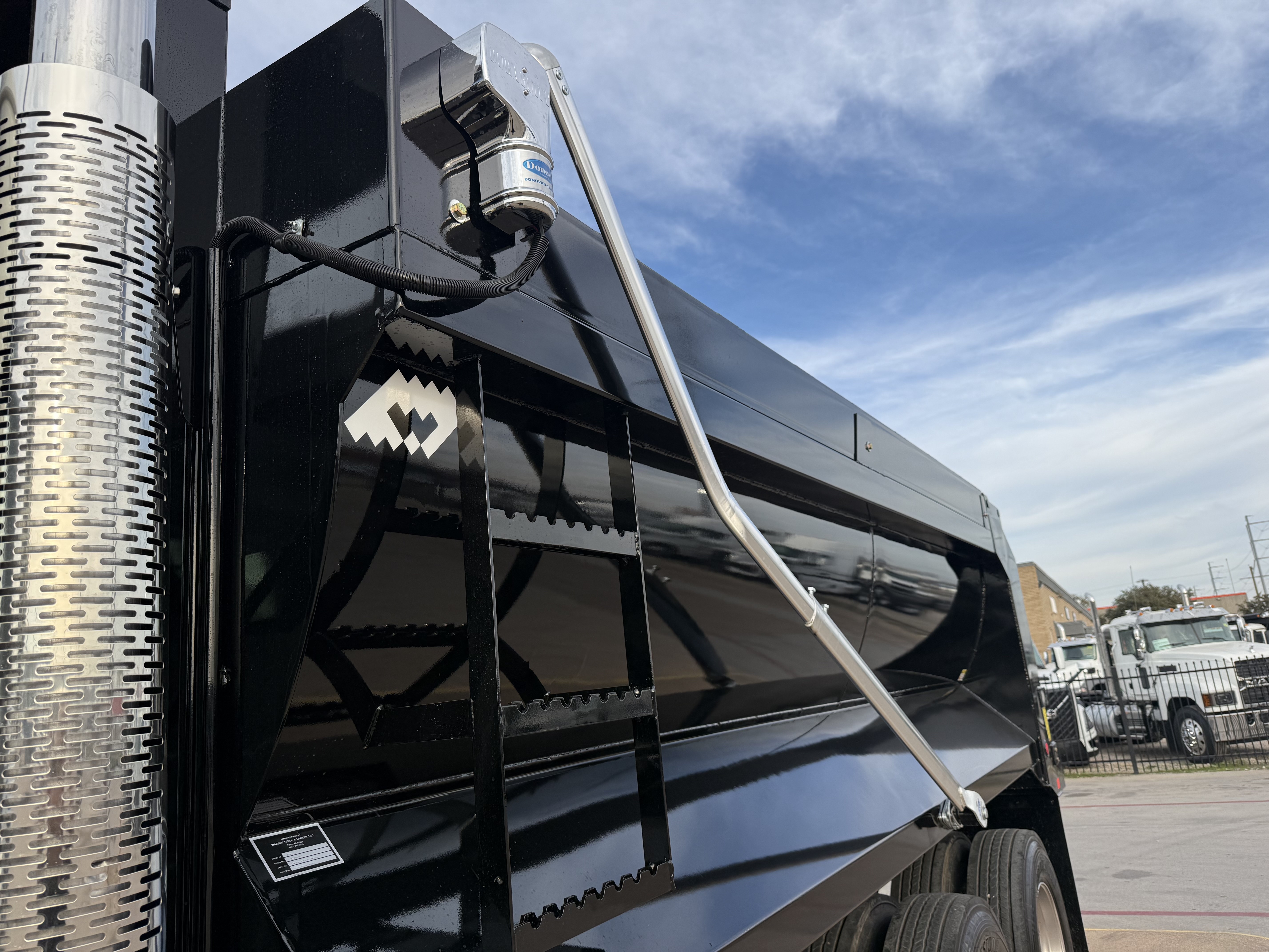 2026 Mack Granite - image 7