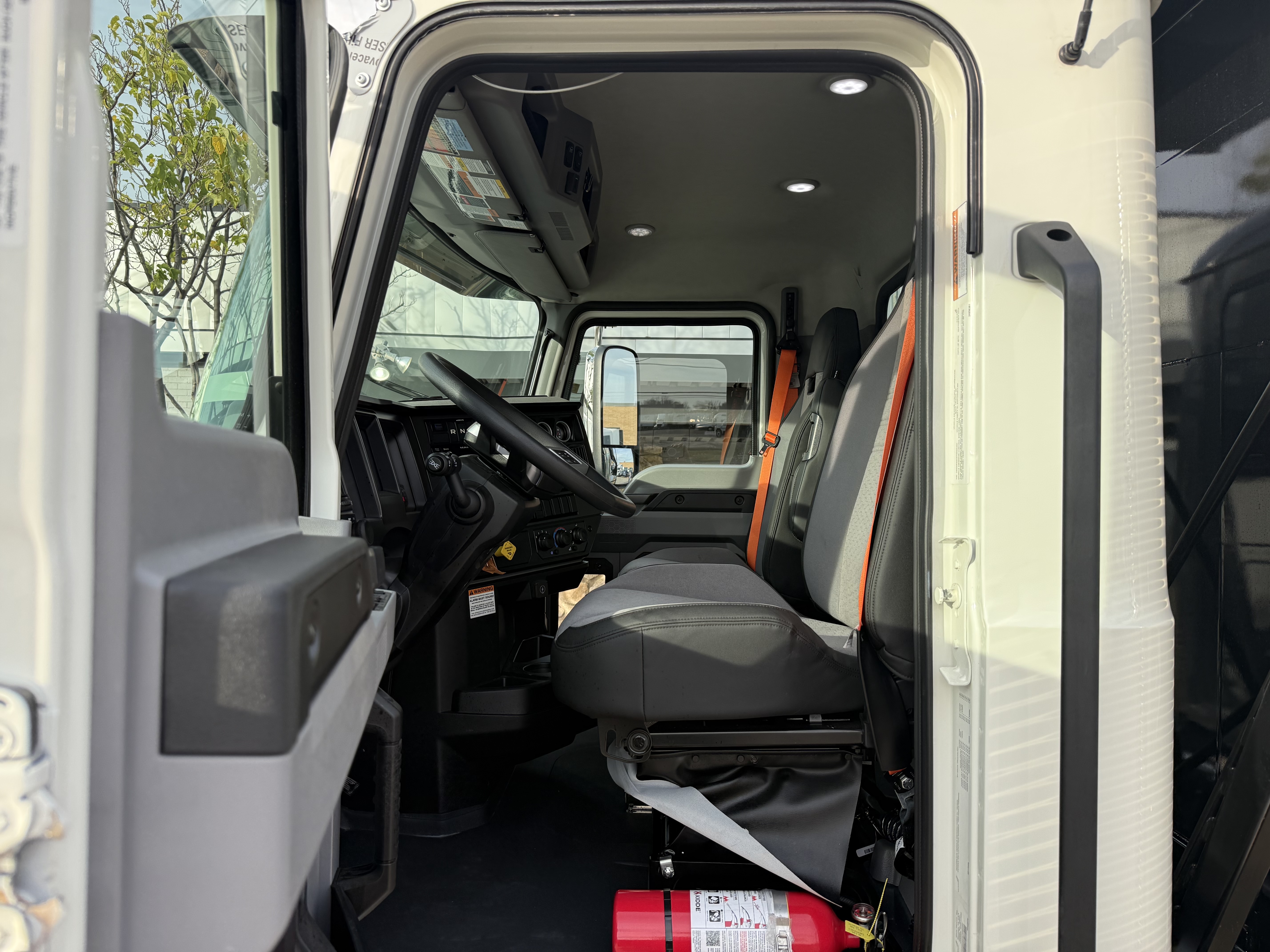 2026 Mack Granite - image 9