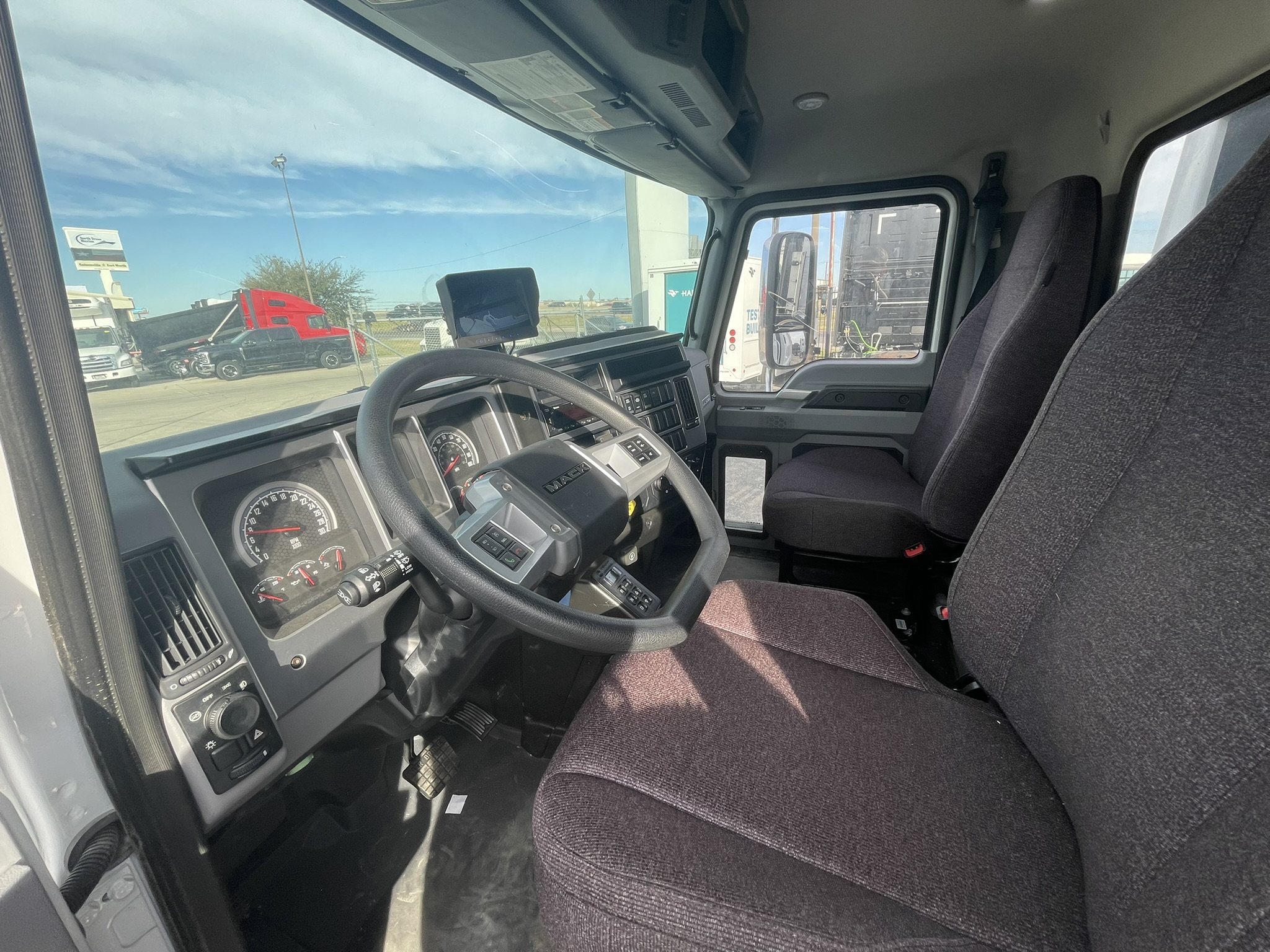 2026 Mack - image 13