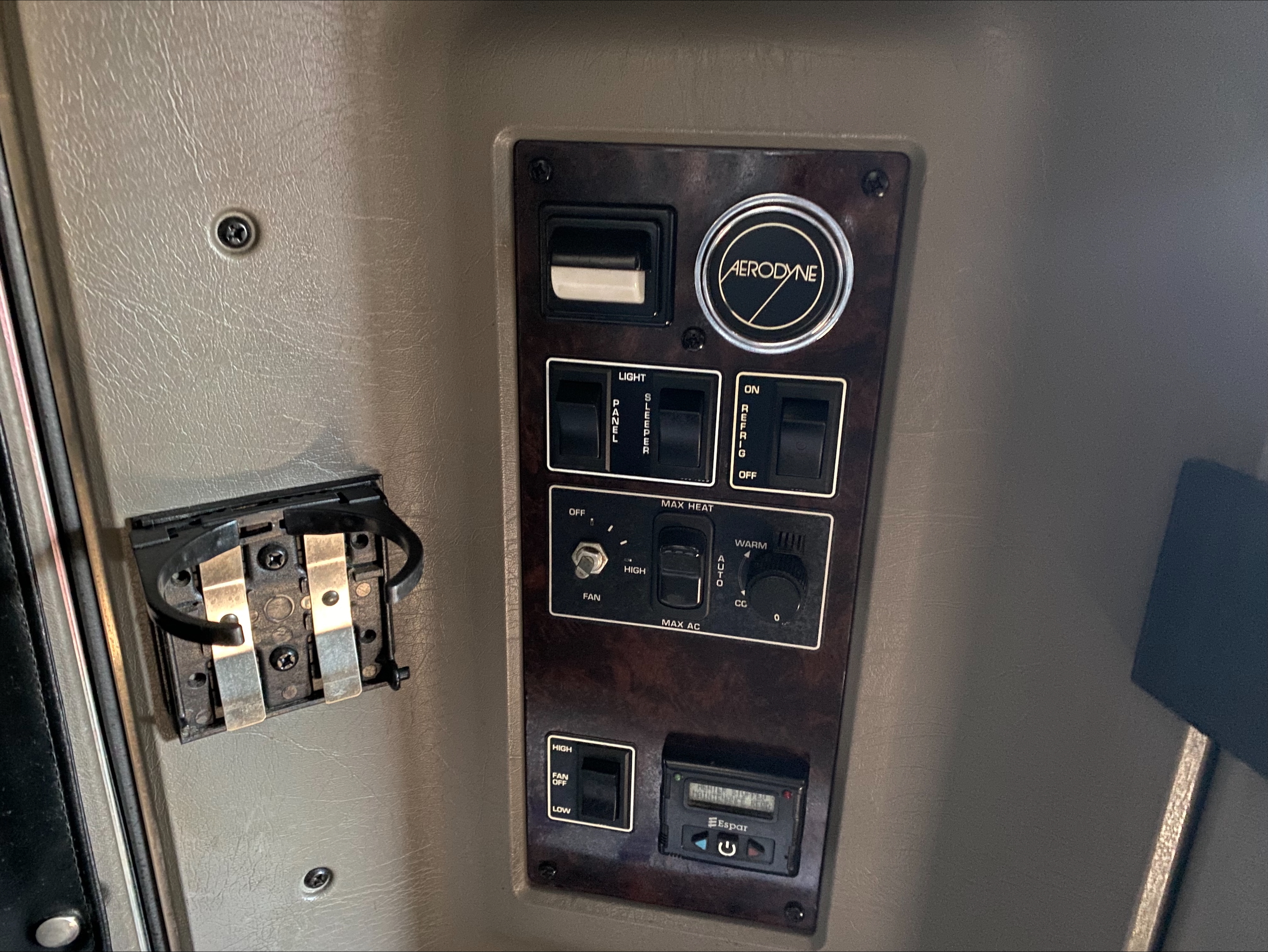 2021 Kenworth W900 - image 27