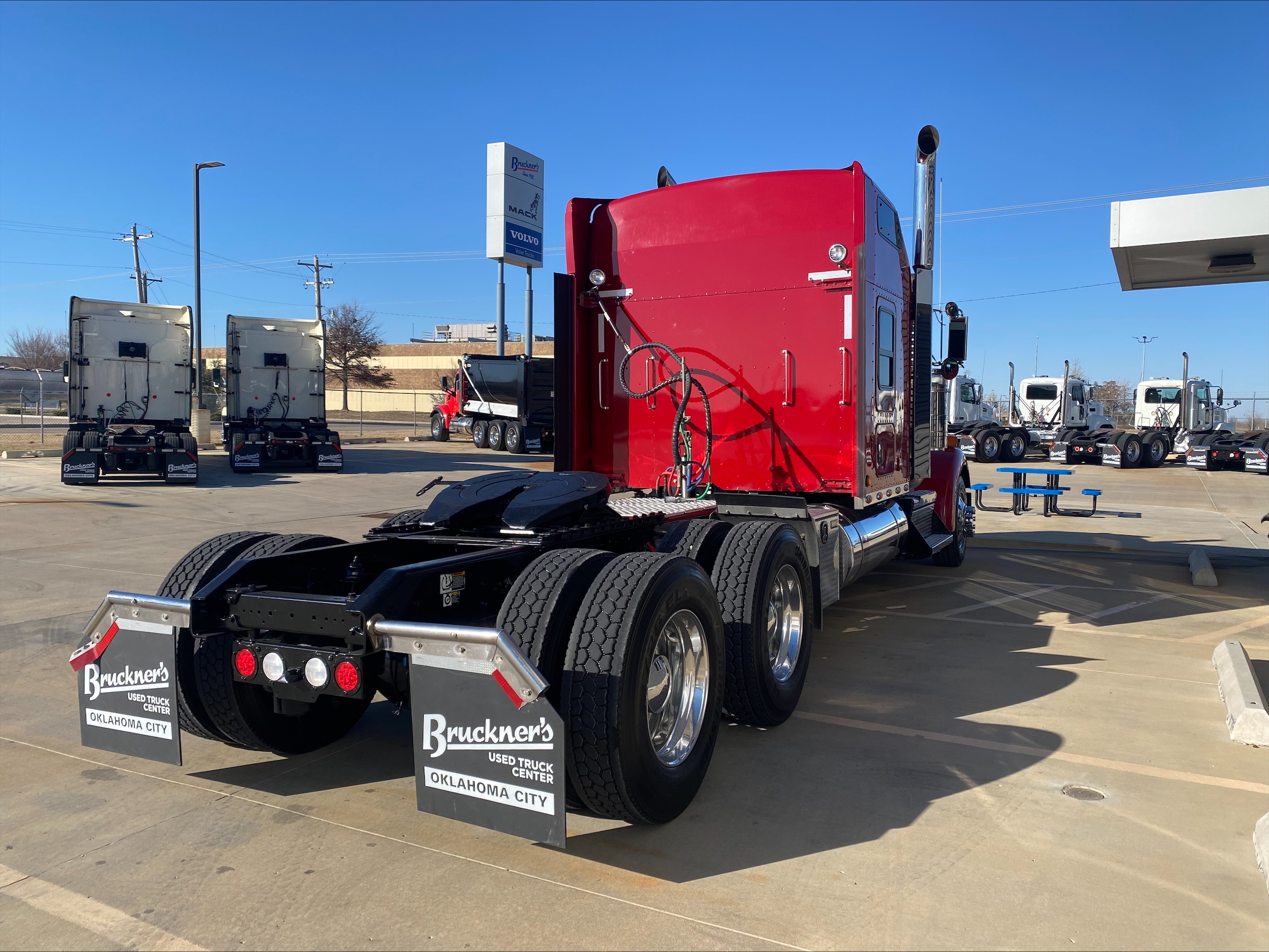 2021 Kenworth W900 - image 5