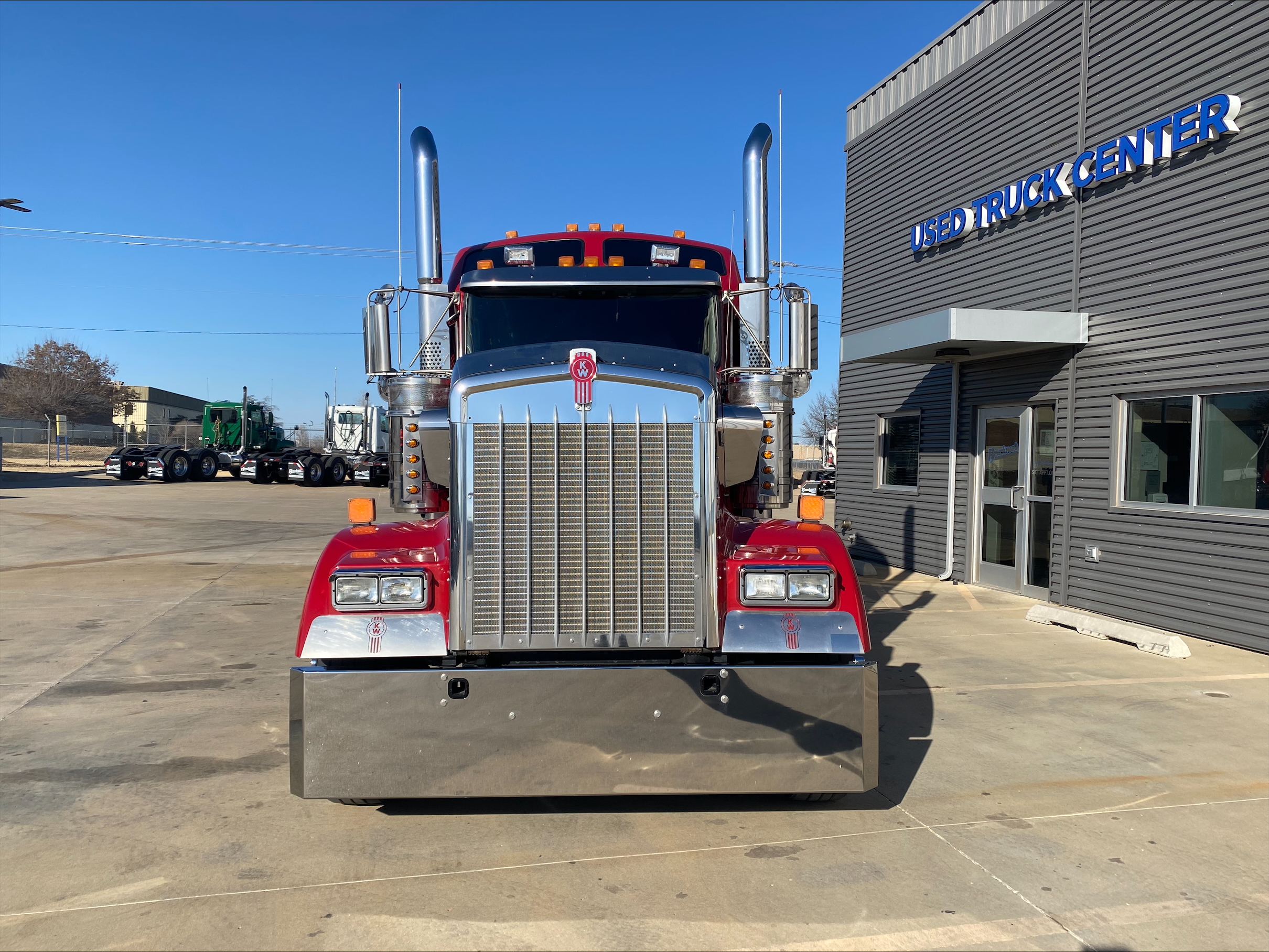 2021 Kenworth W900 - image 2