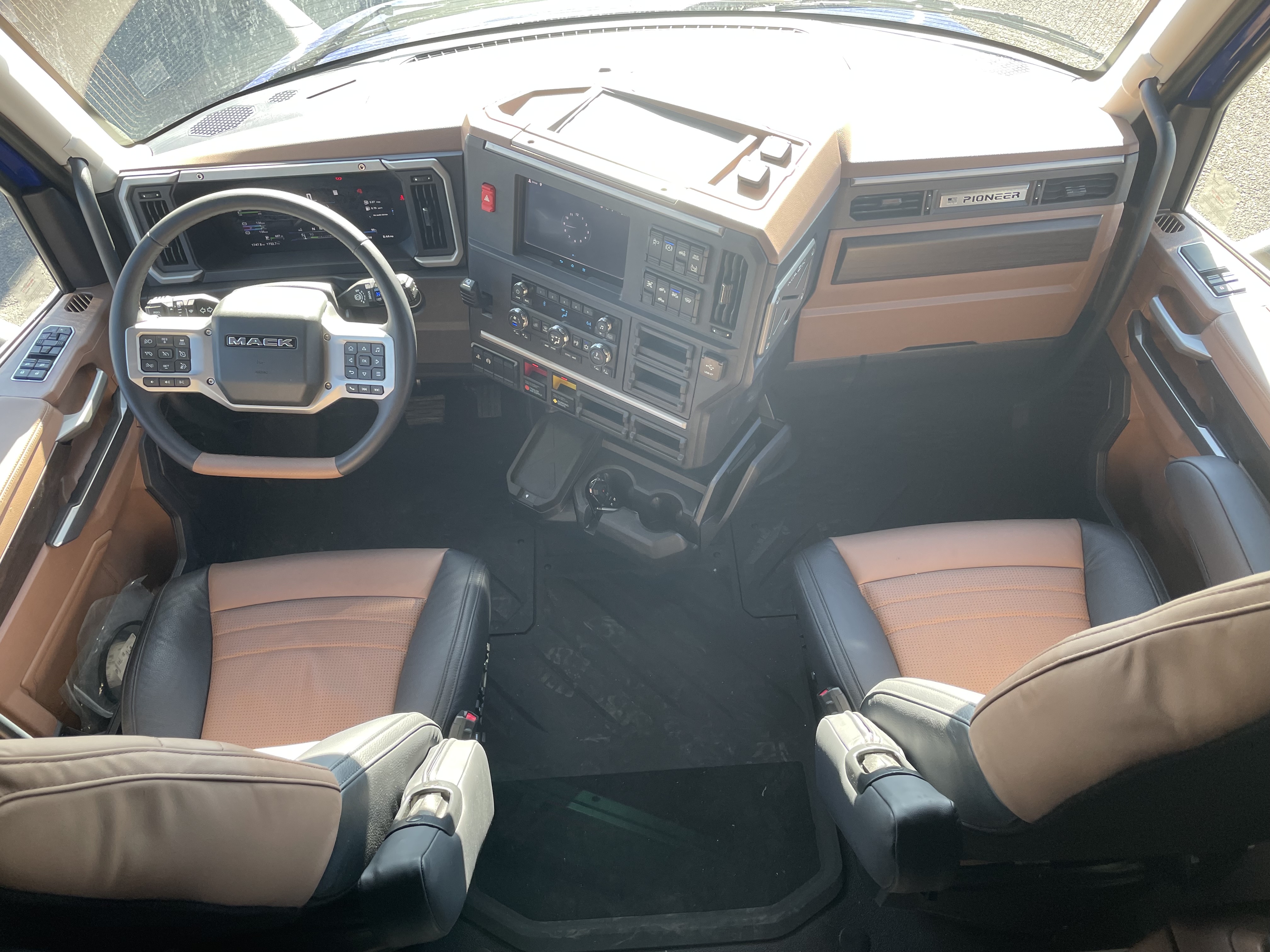 2026 Mack - image 20