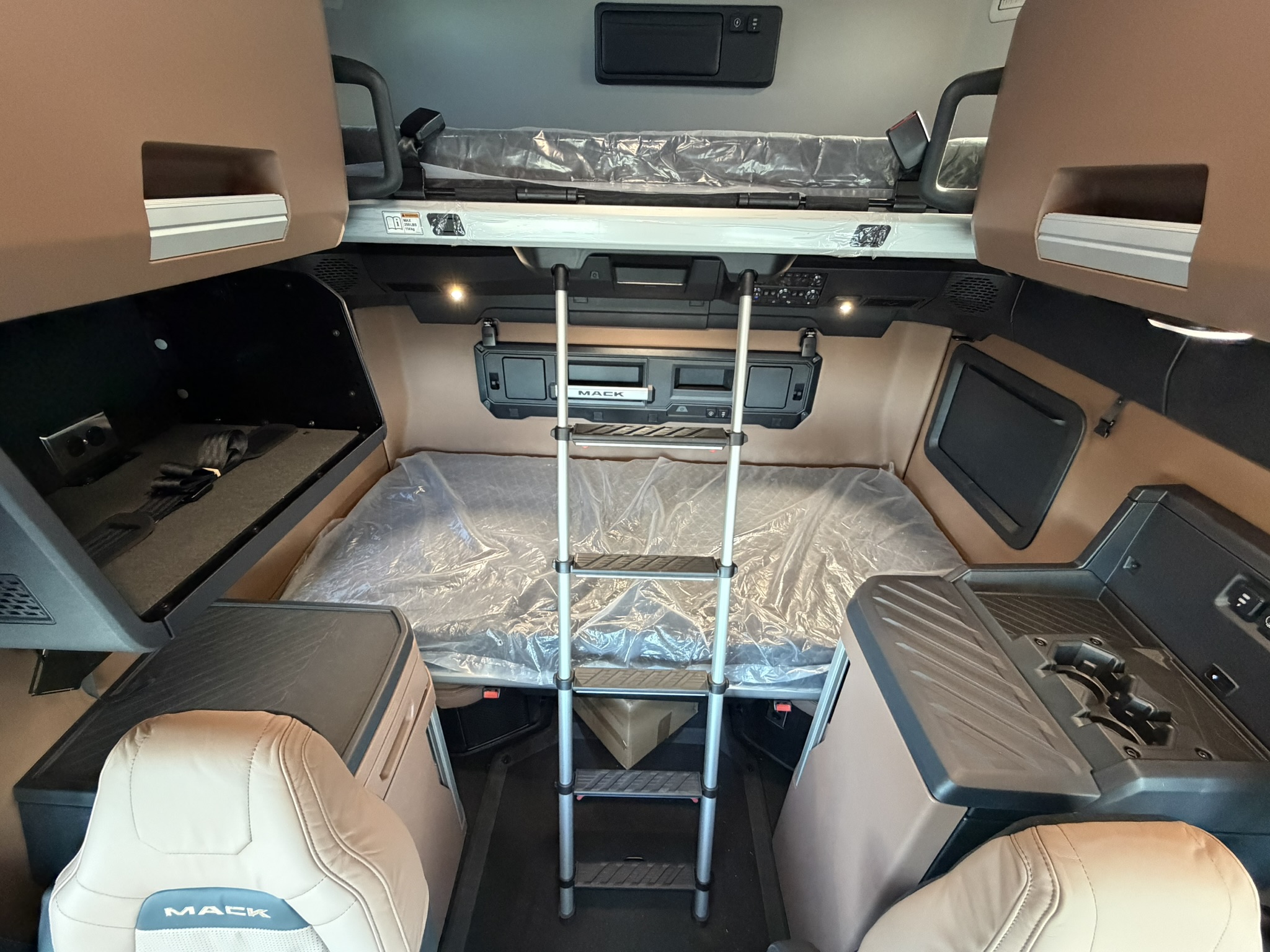 2026 Mack - image 21