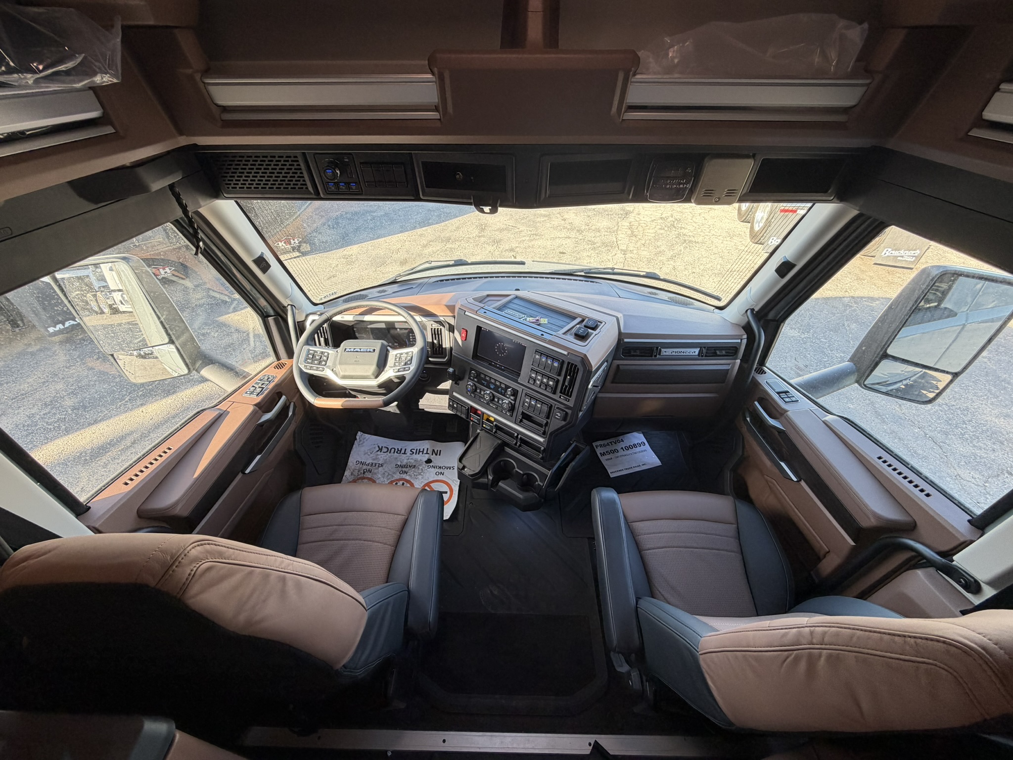 2026 Mack - image 15