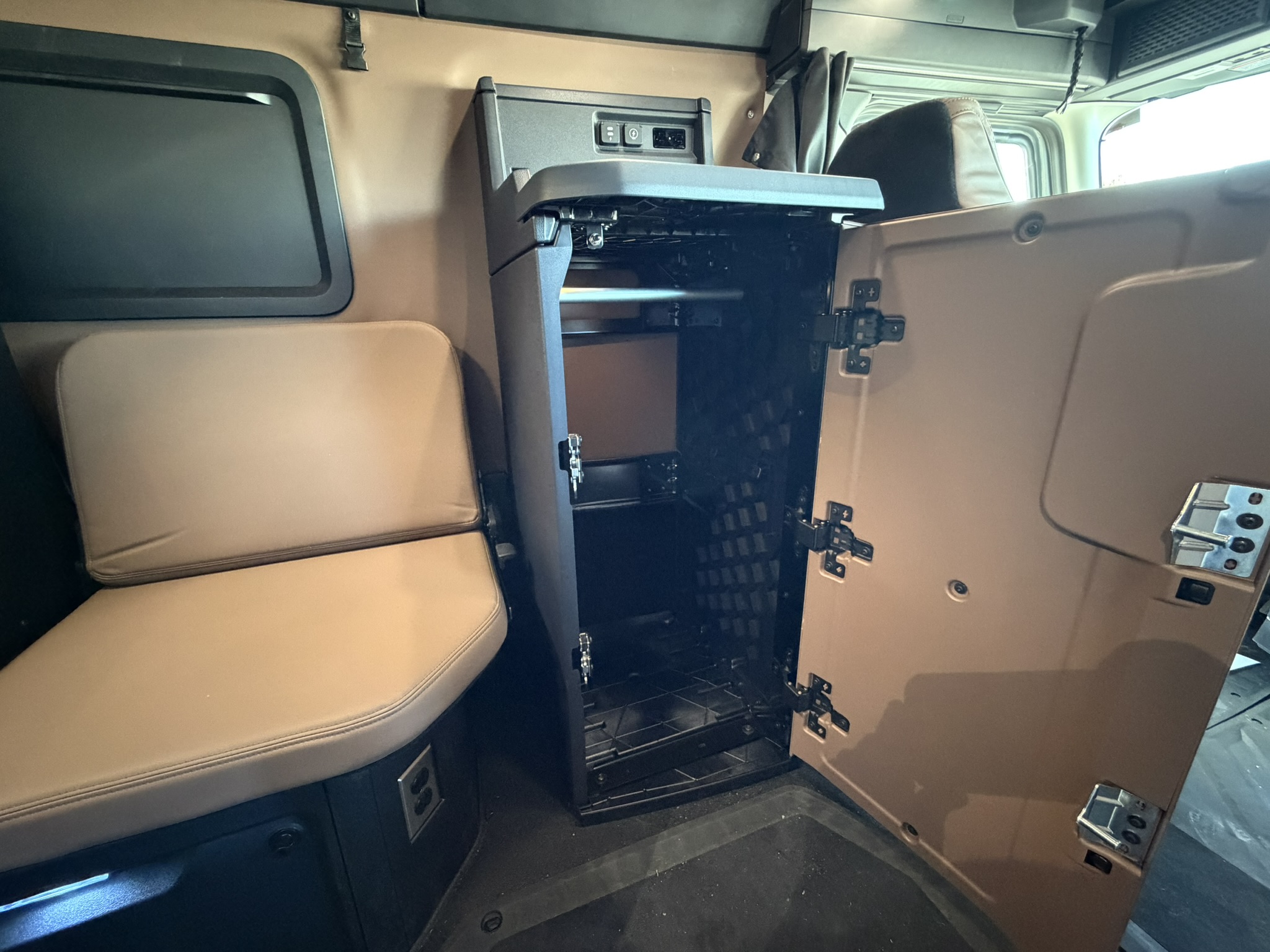 2026 Mack - image 28