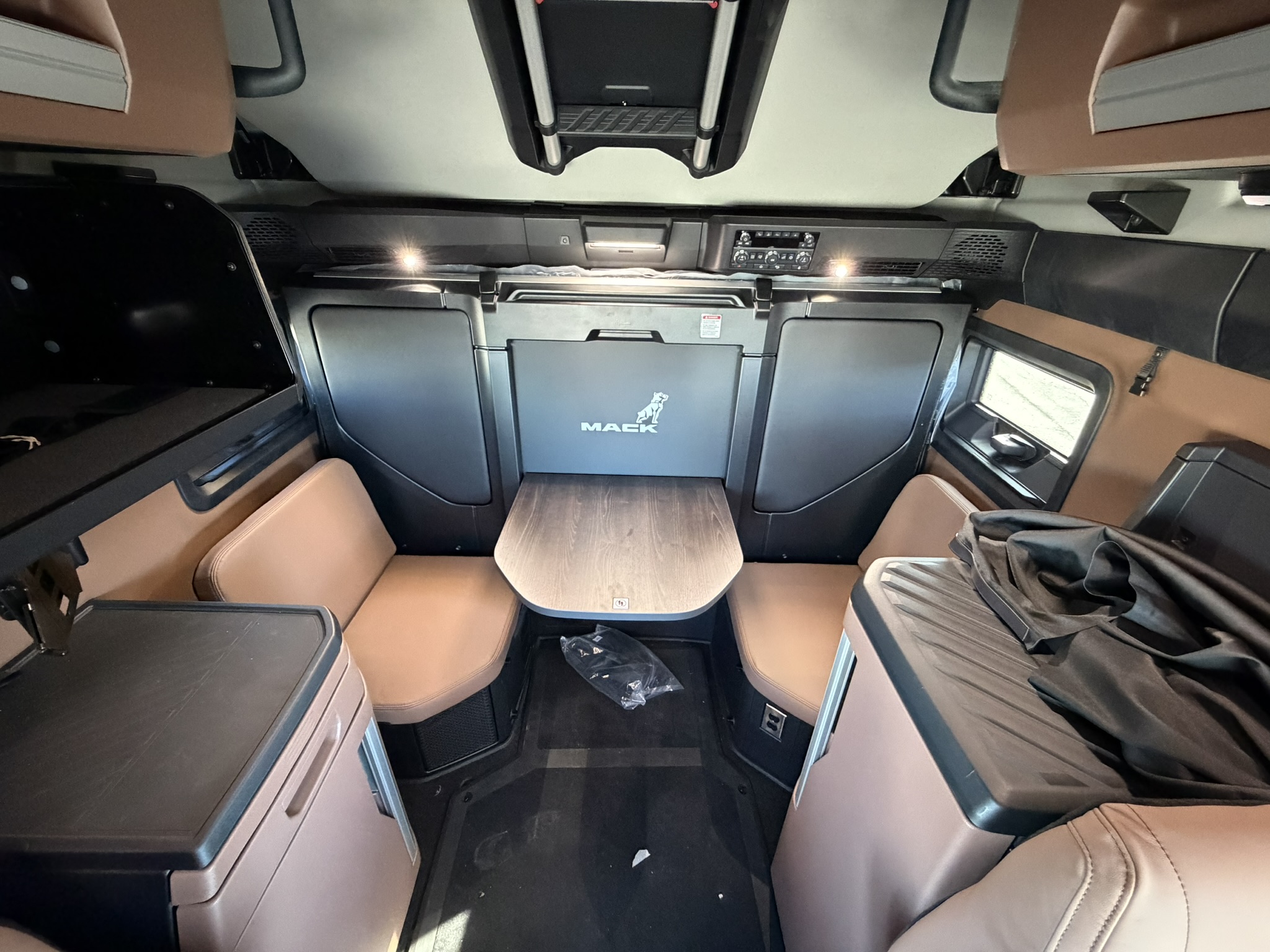2026 Mack - image 19