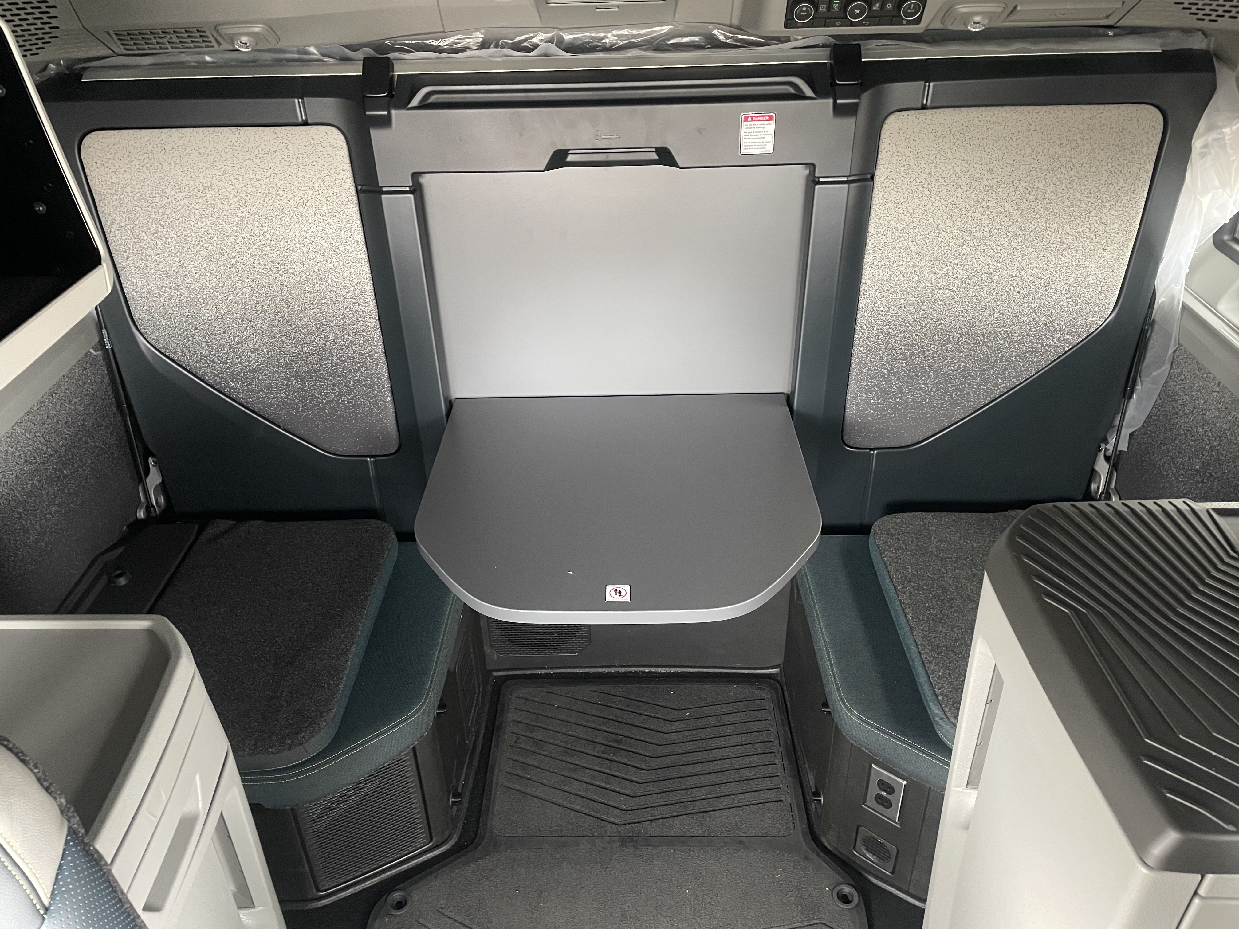 2026 Volvo - image 18