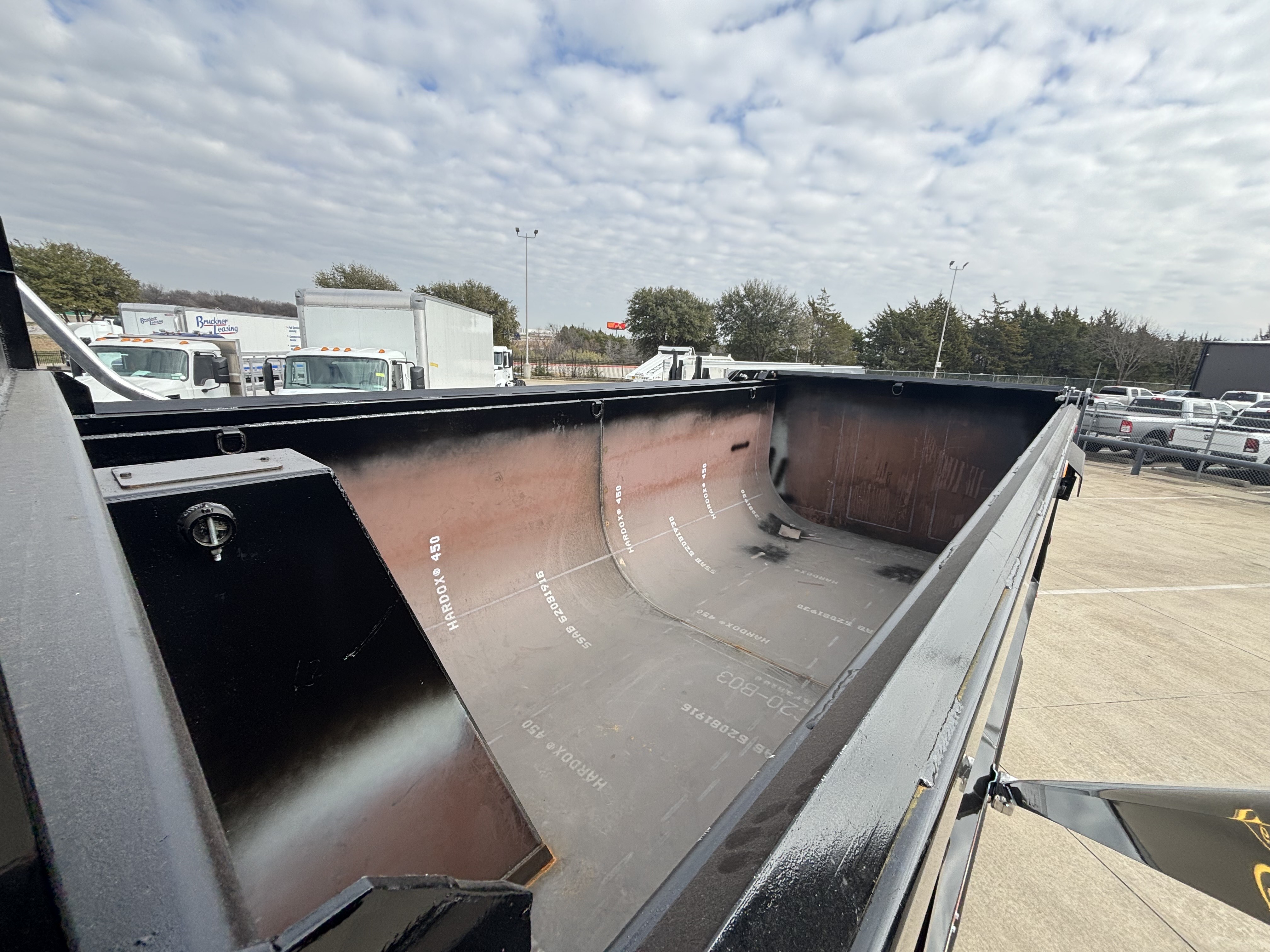 2026 Mack - image 16