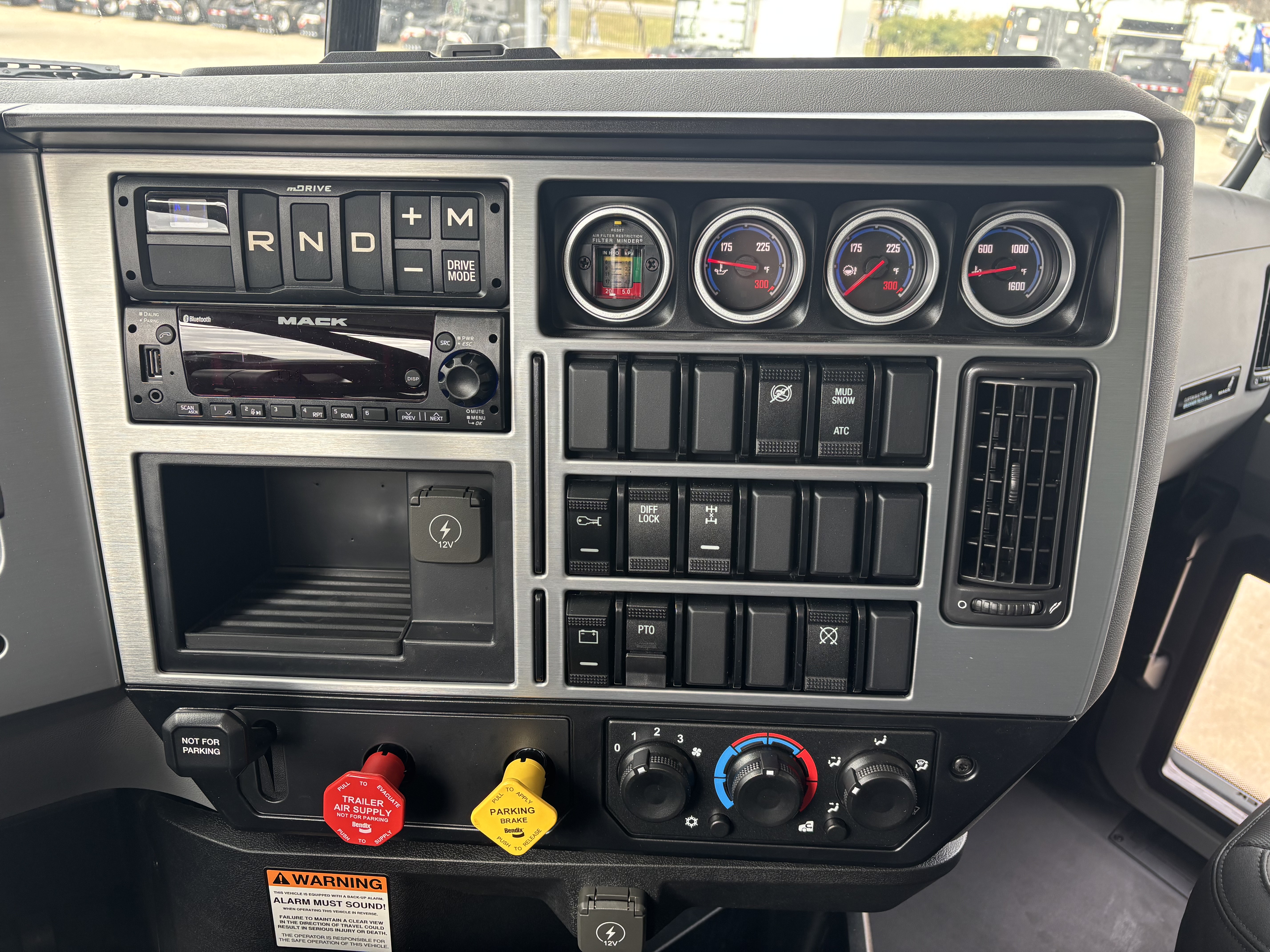 2026 Mack - image 24