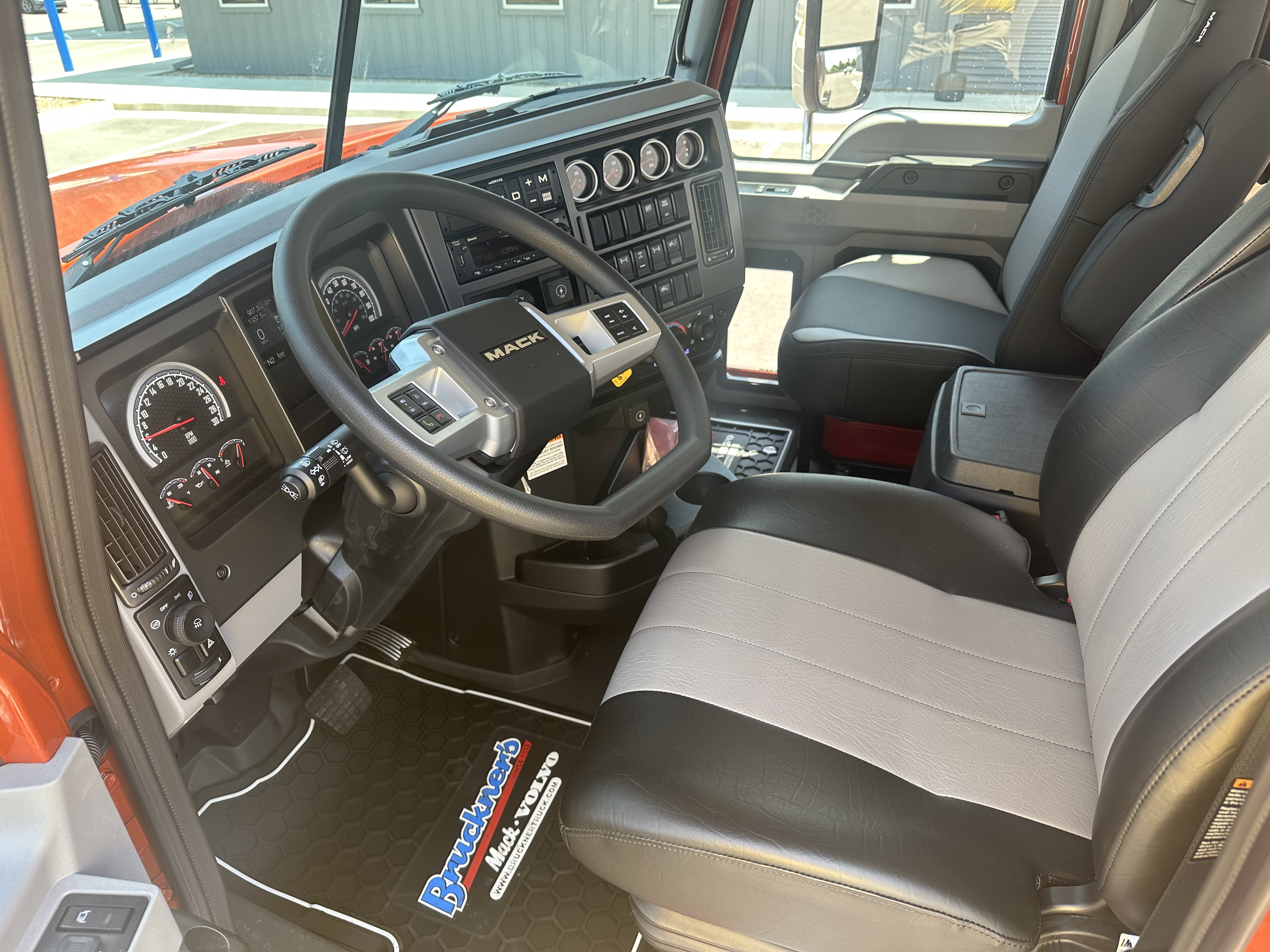 2026 Mack - image 9