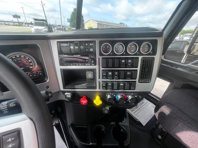 2026 Mack - image 10