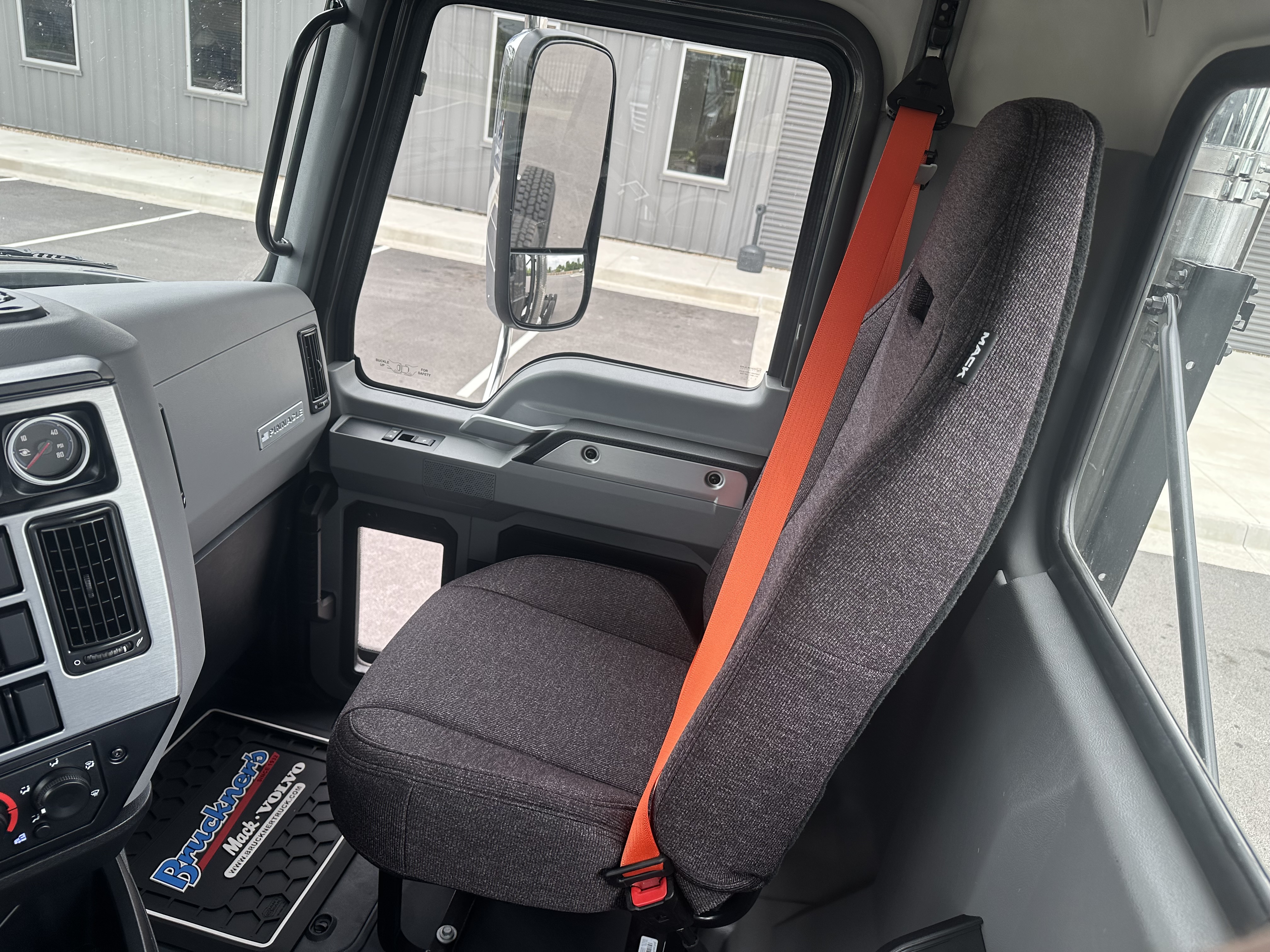 2026 Mack - image 11