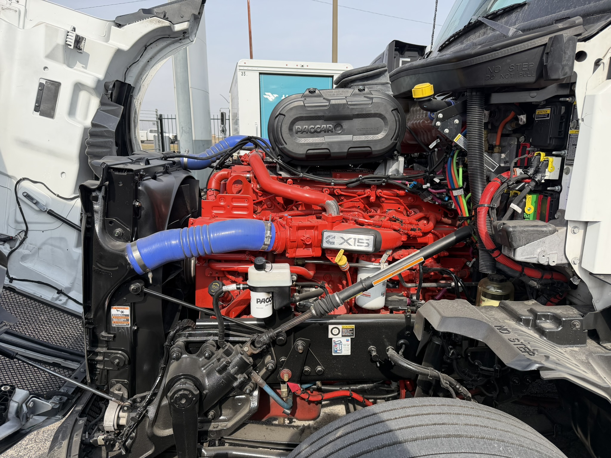 2024 Kenworth T680 - image 22