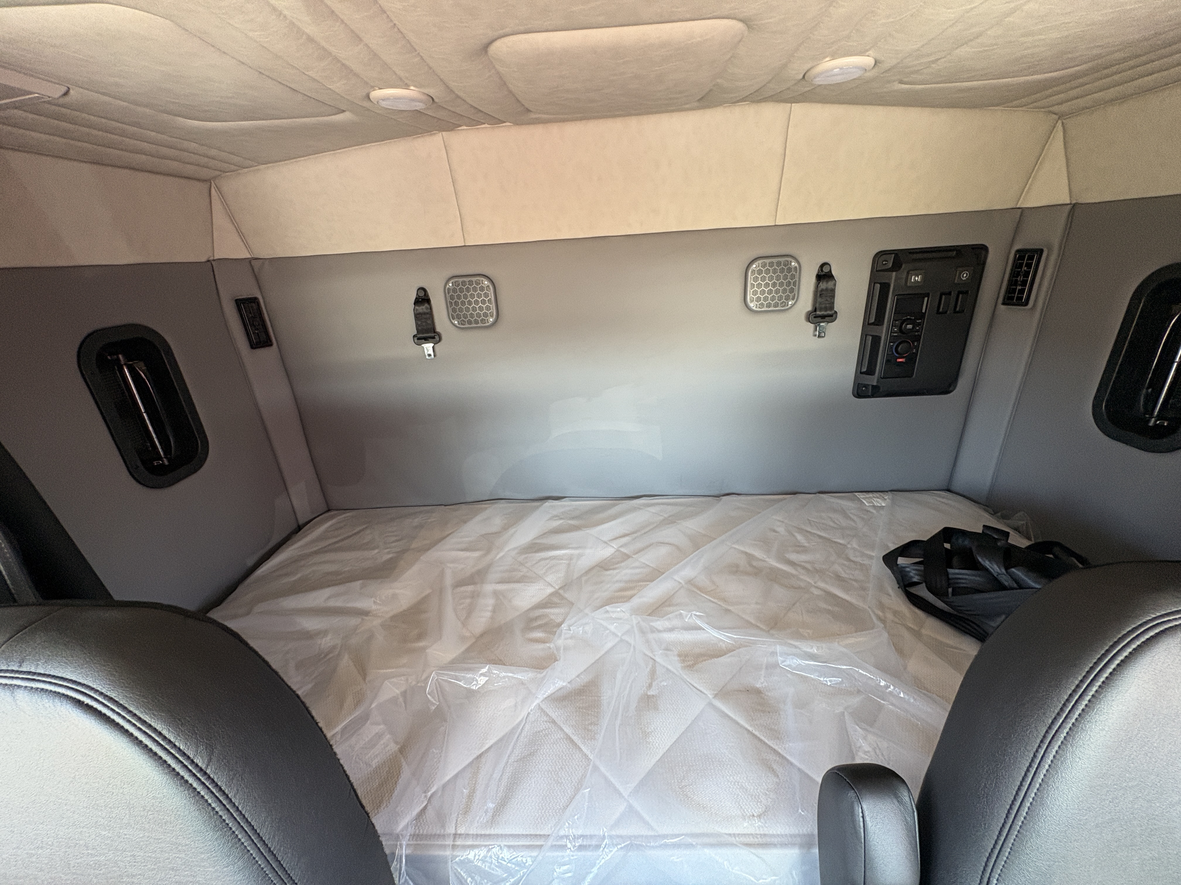 2026 Mack - image 18