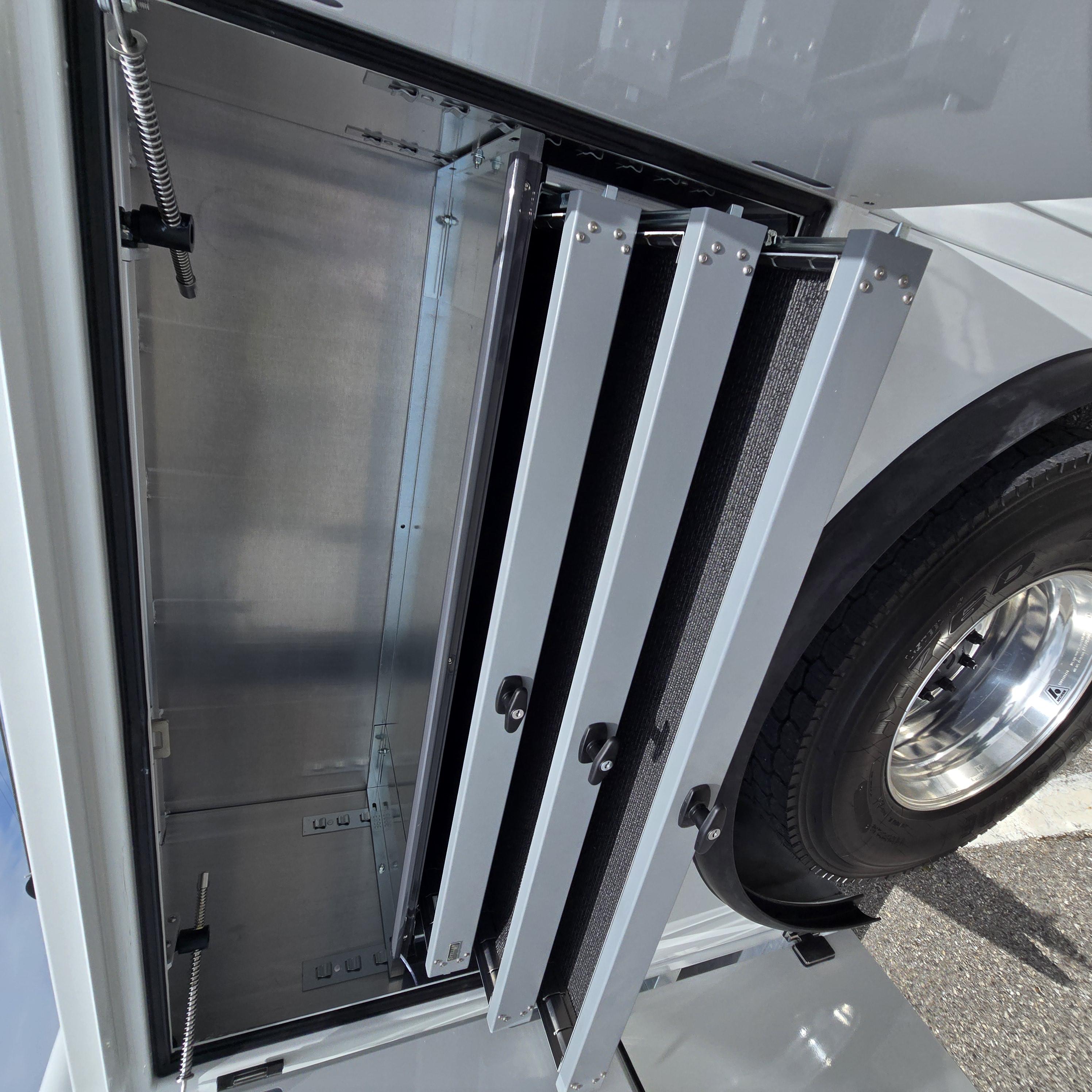 2025 Mack - image 11