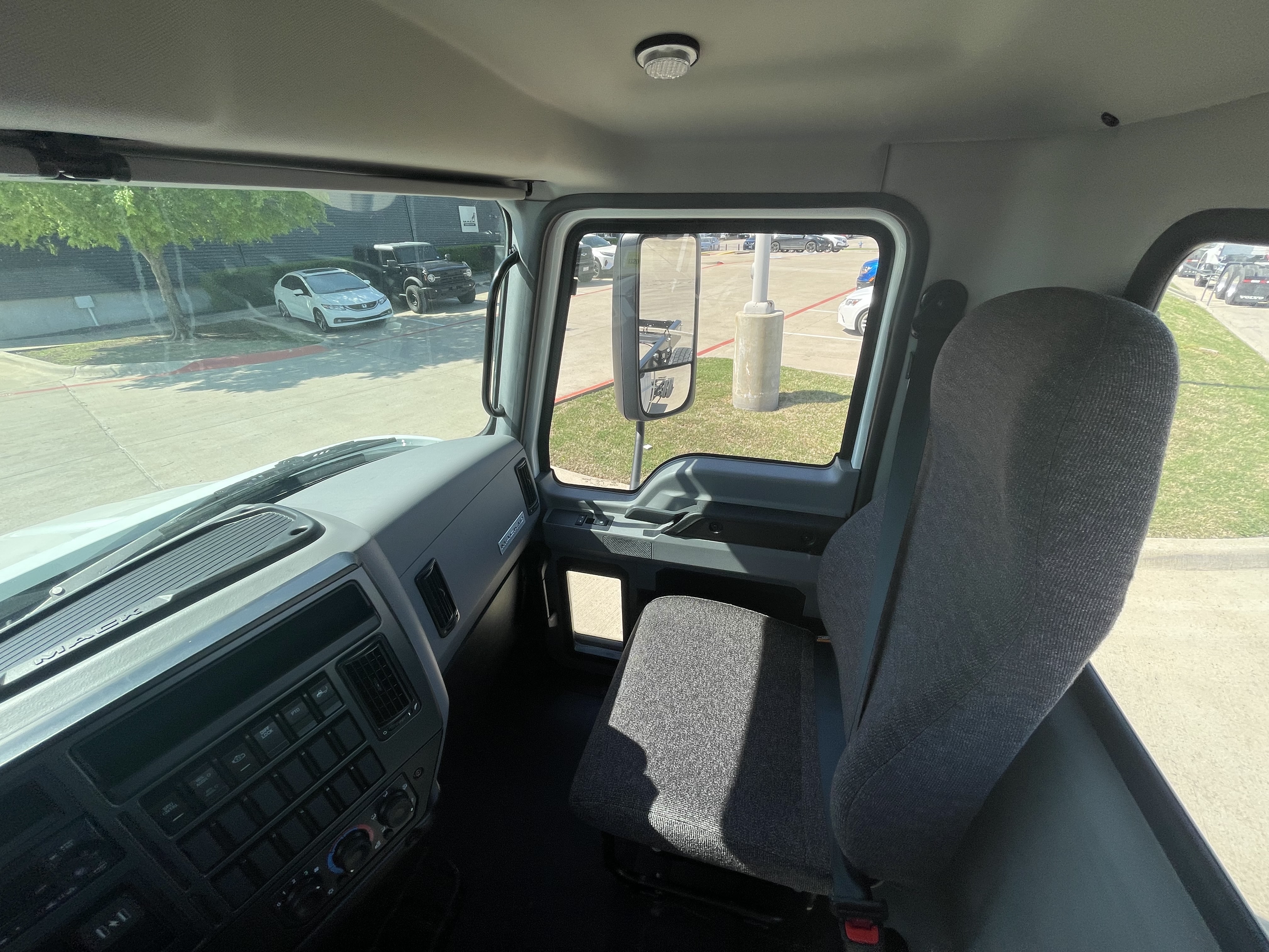 2025 Mack - image 20