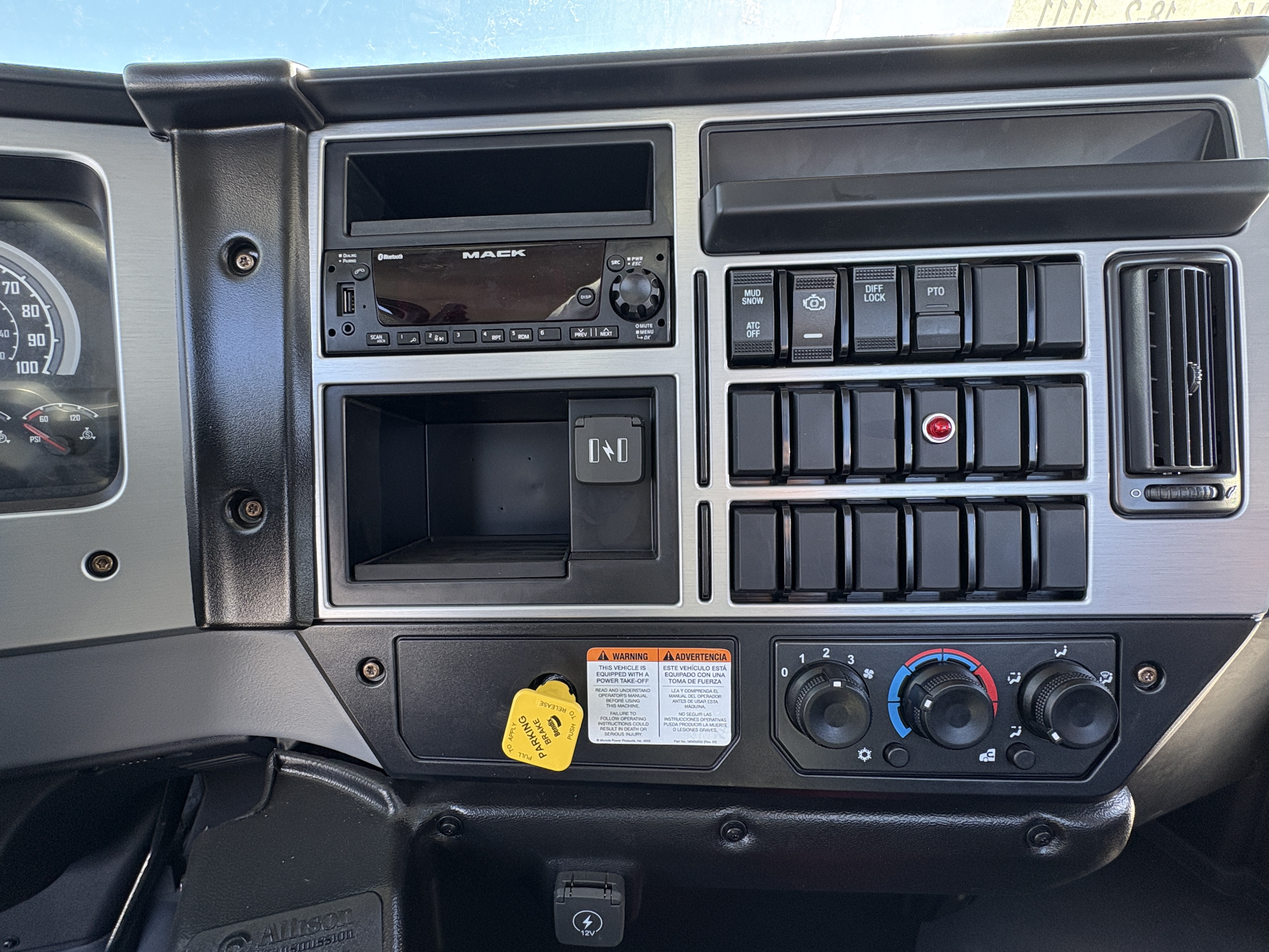 2026 Mack - image 15