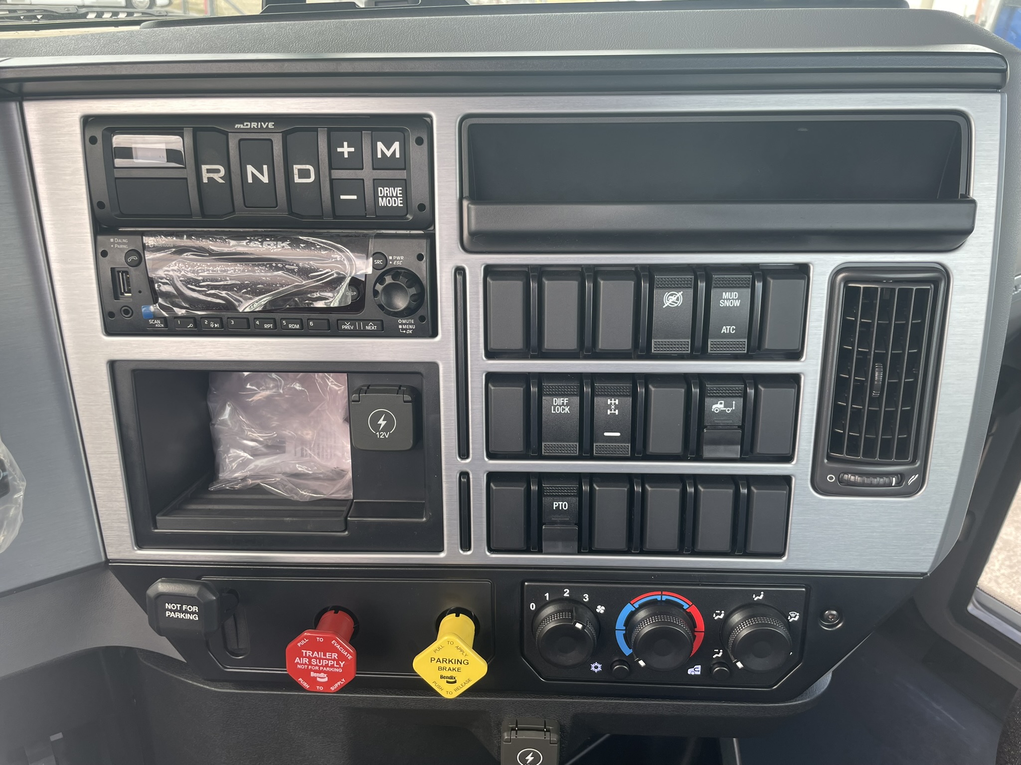 2026 Mack - image 11