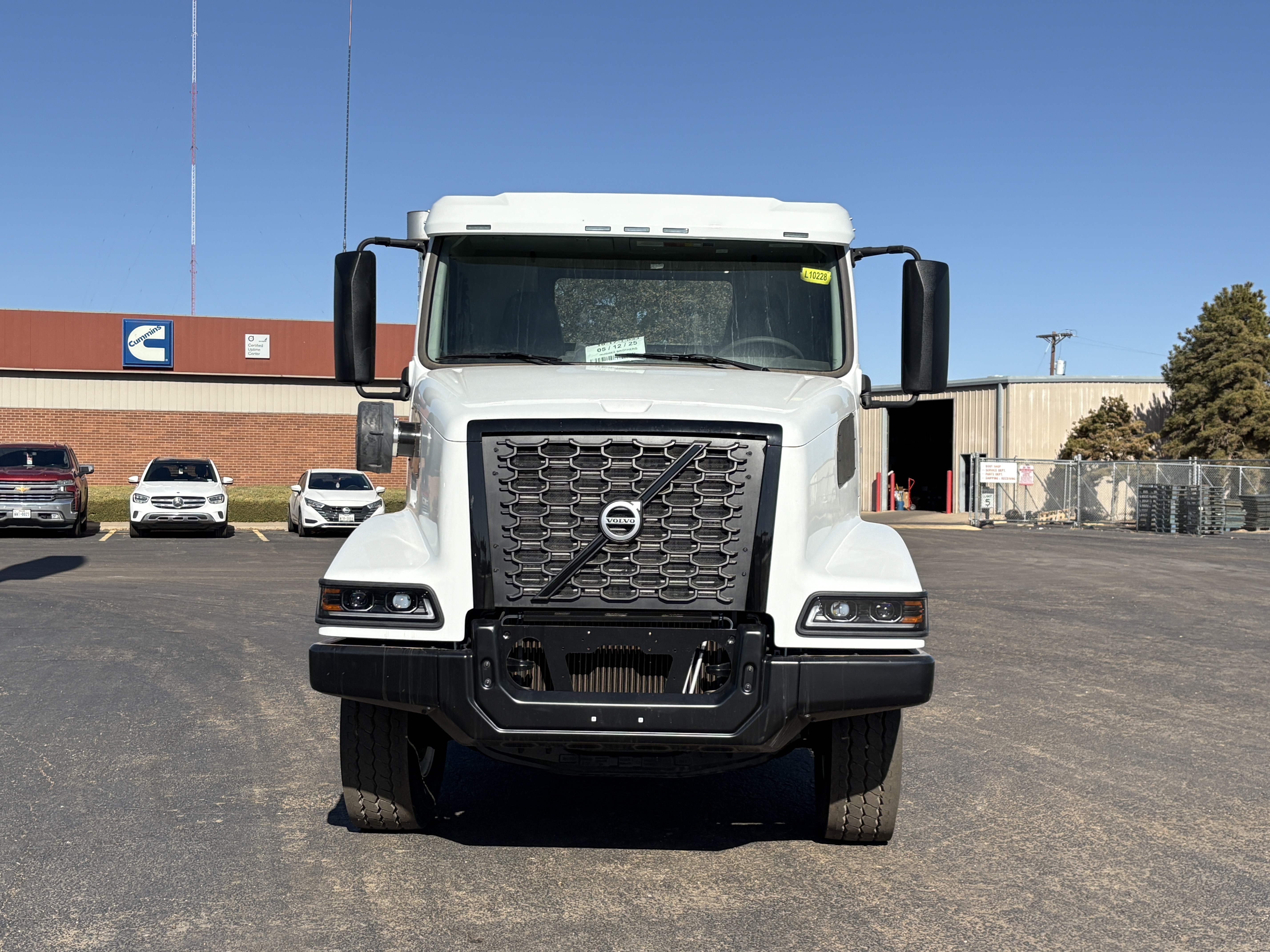 2026 Volvo - image 2