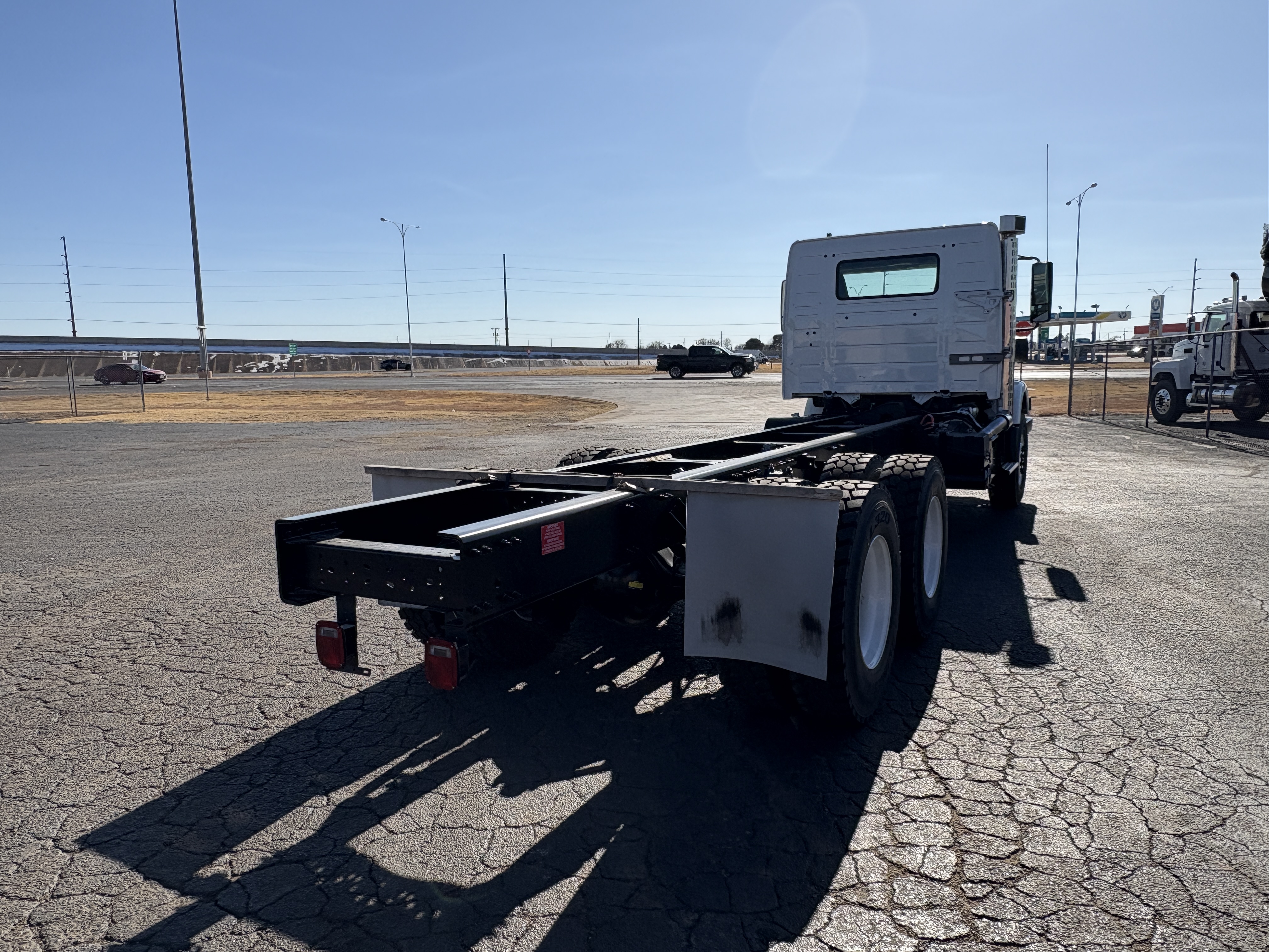 2026 Volvo - image 5