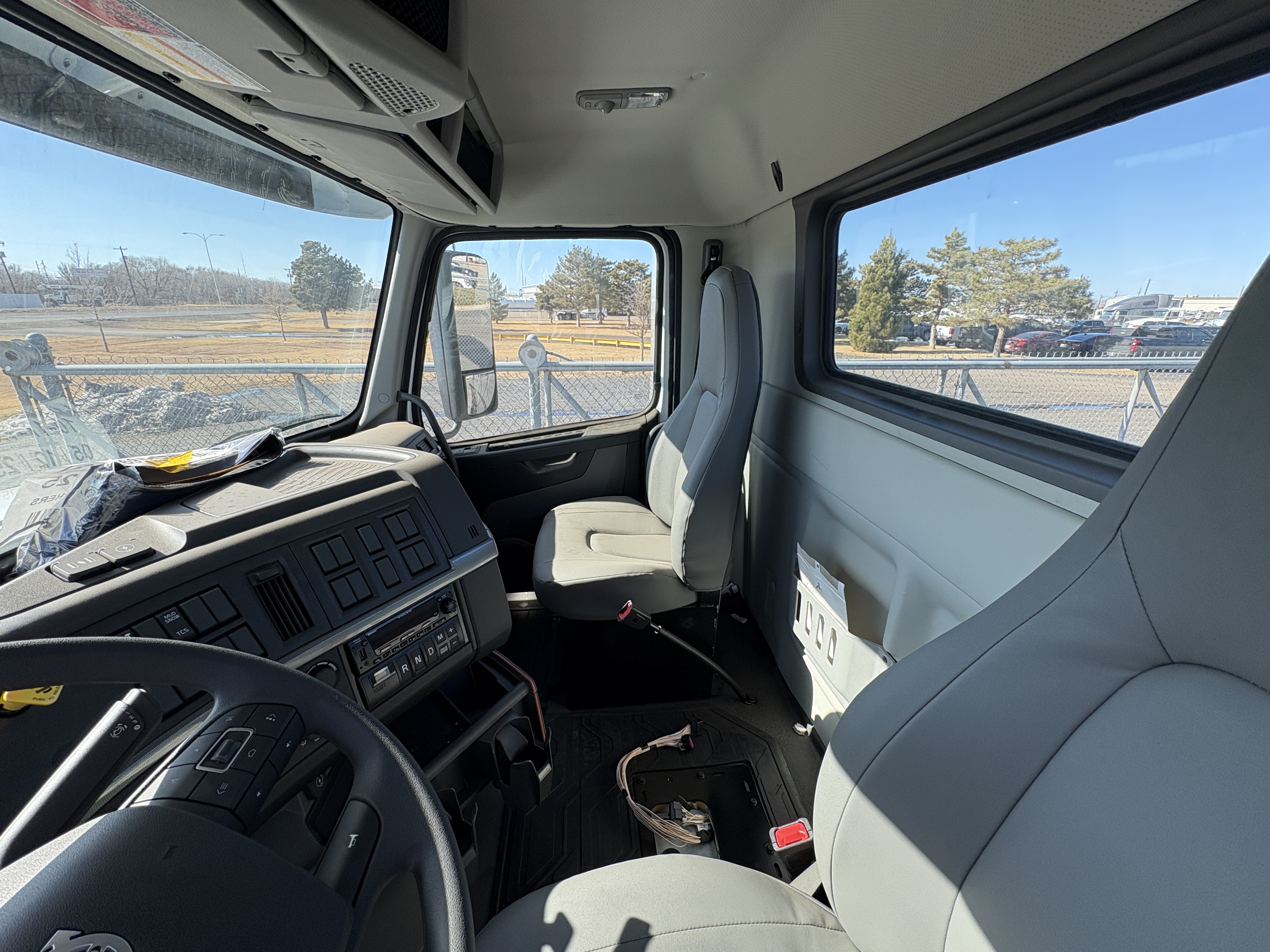 2026 Volvo - image 16