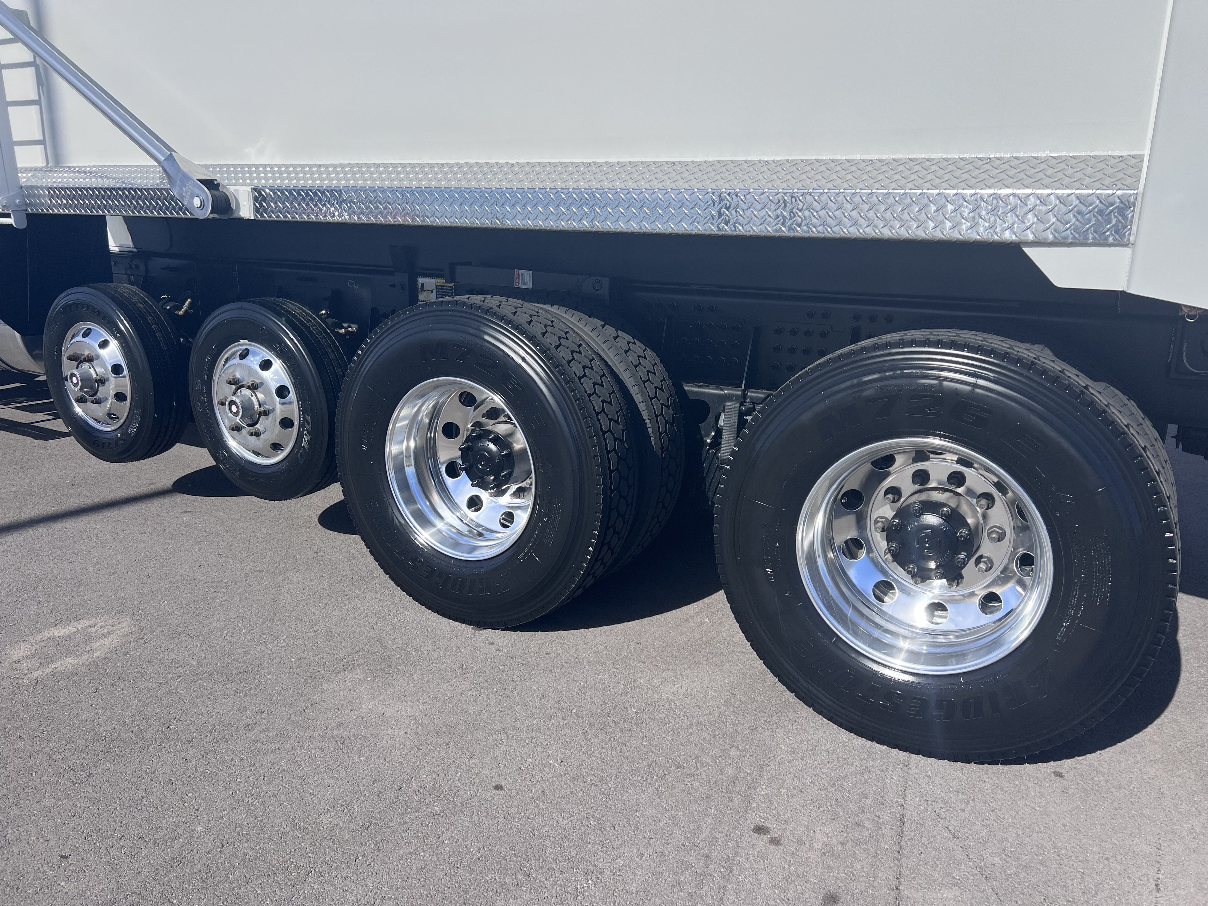 2026 Mack Granite - image 4