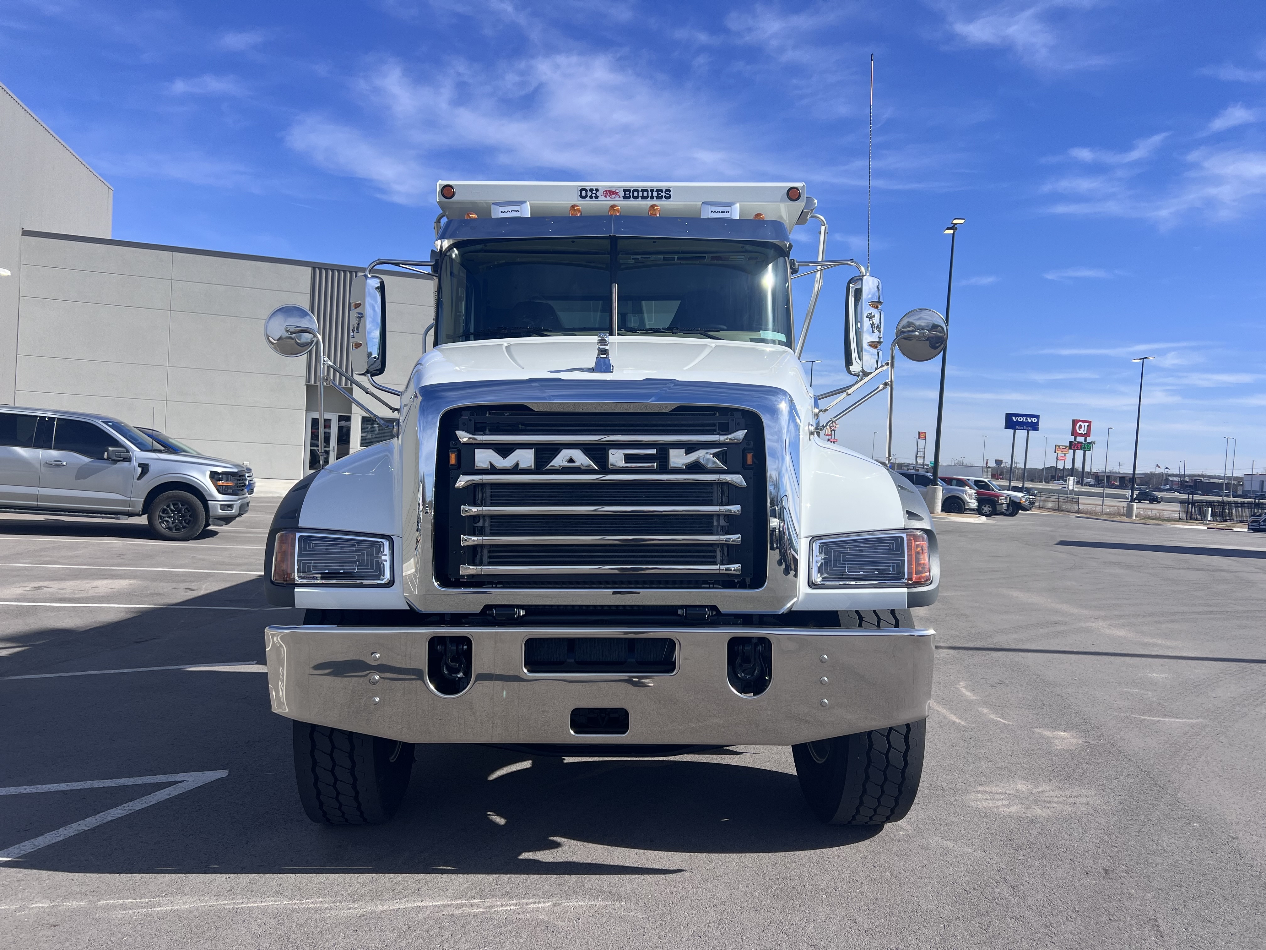 2026 Mack Granite - image 11