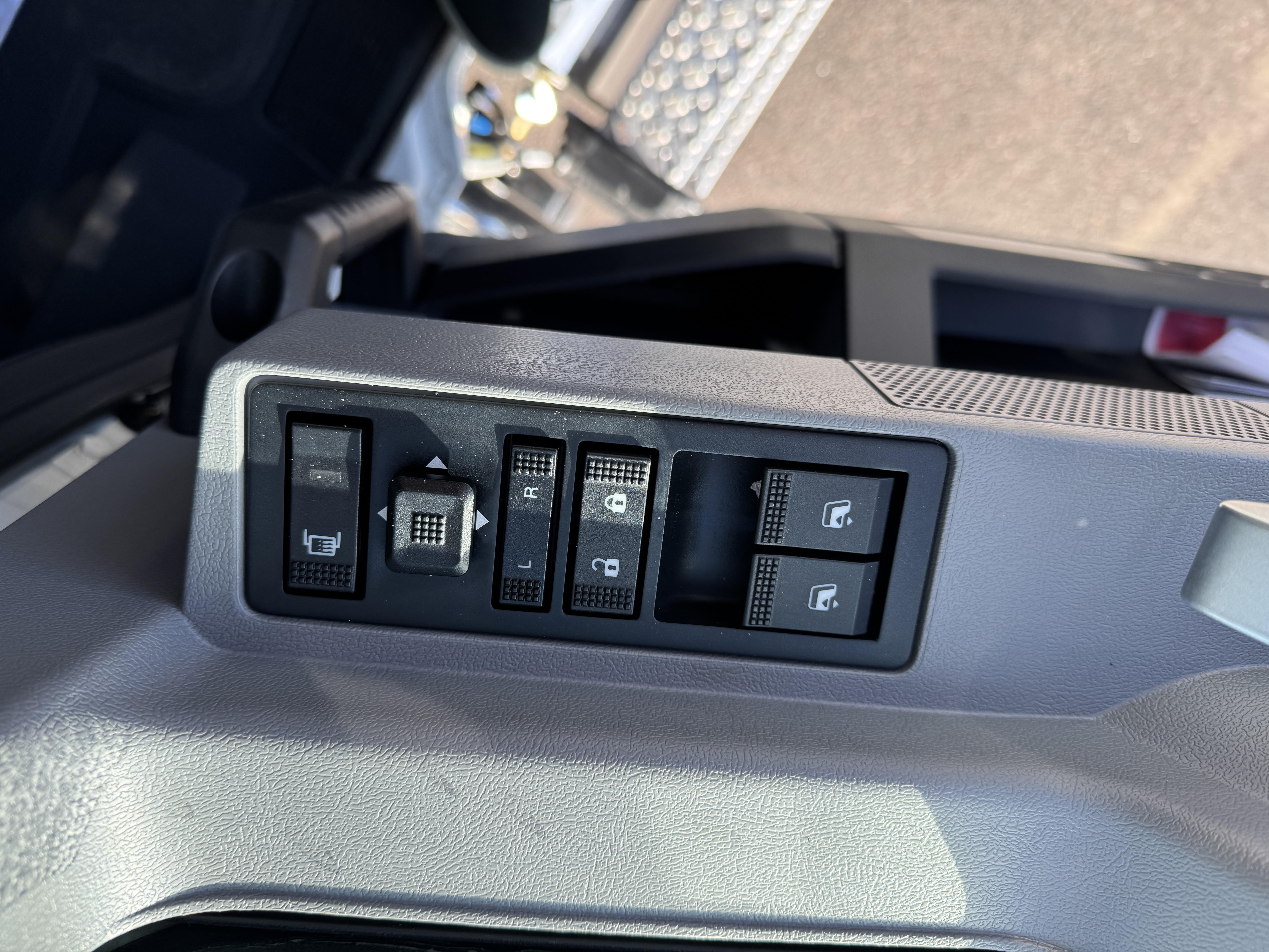 2026 Mack - image 22