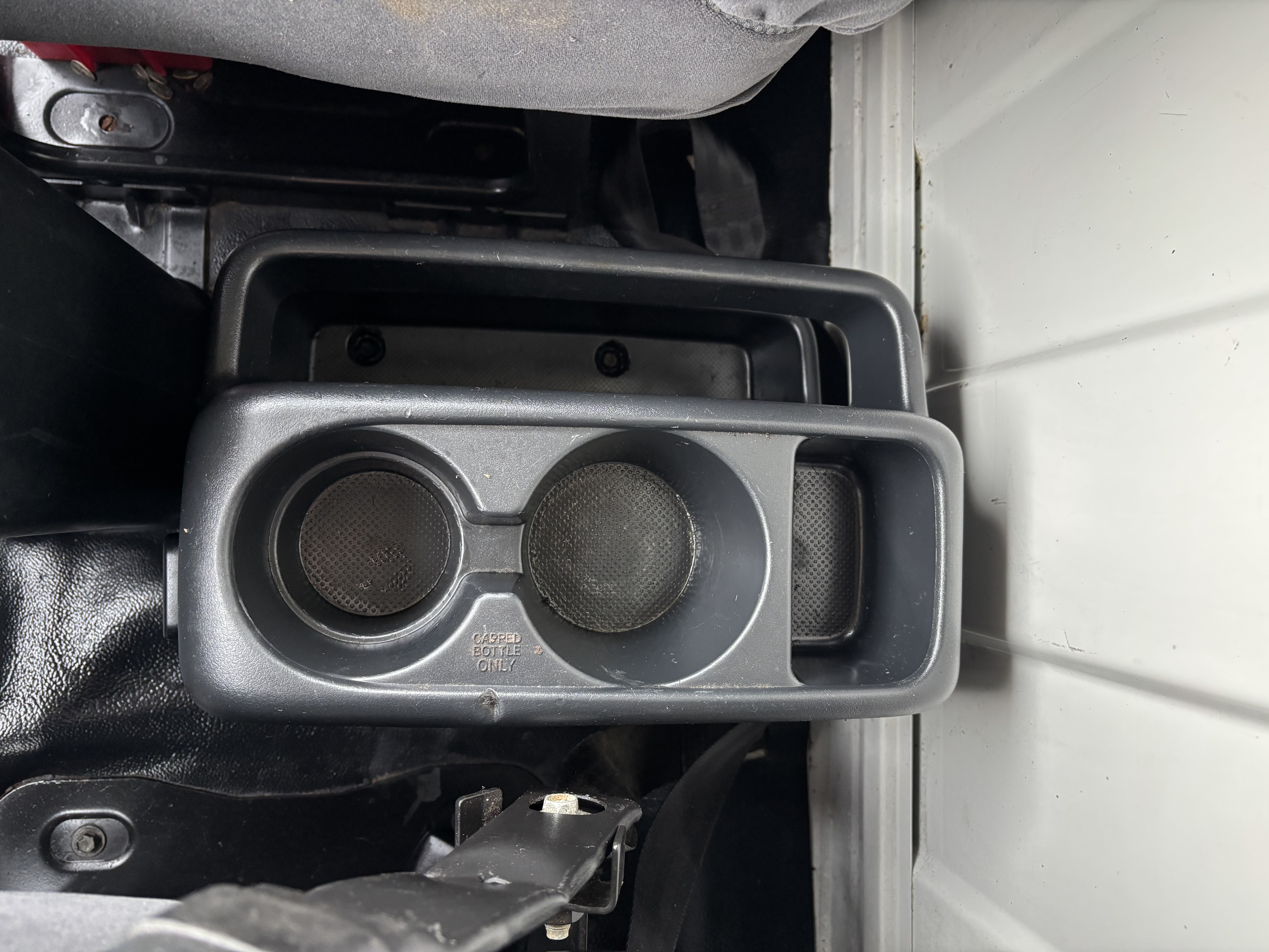 2020 Hino 268 - image 27