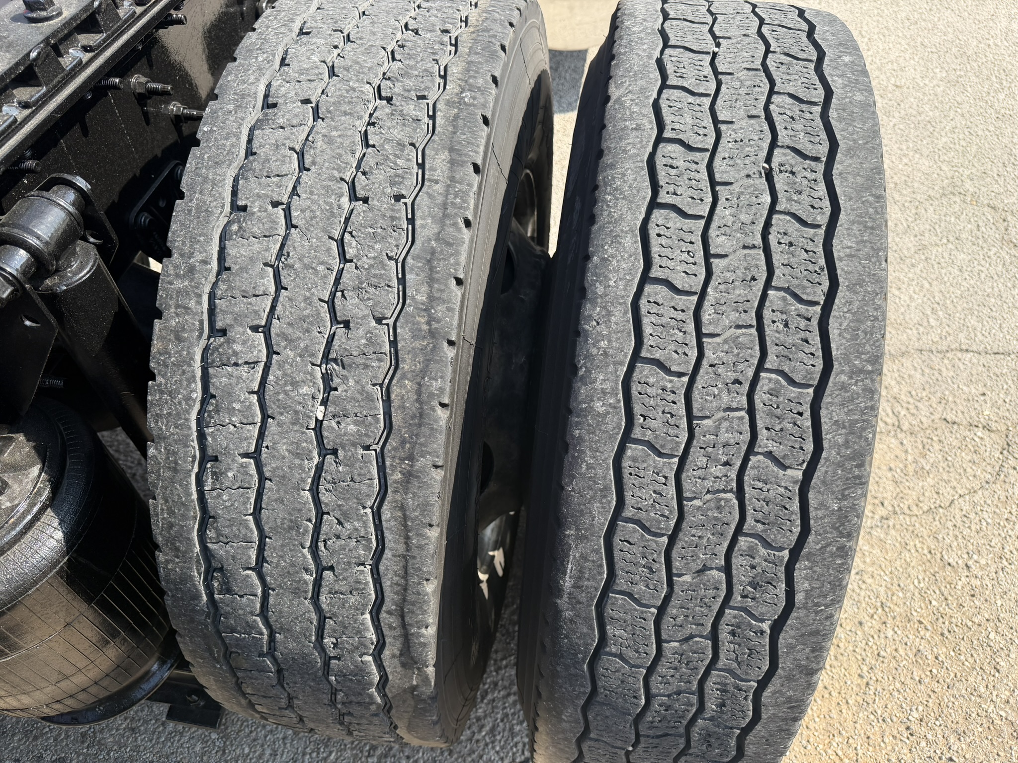 2022 Mack - image 15