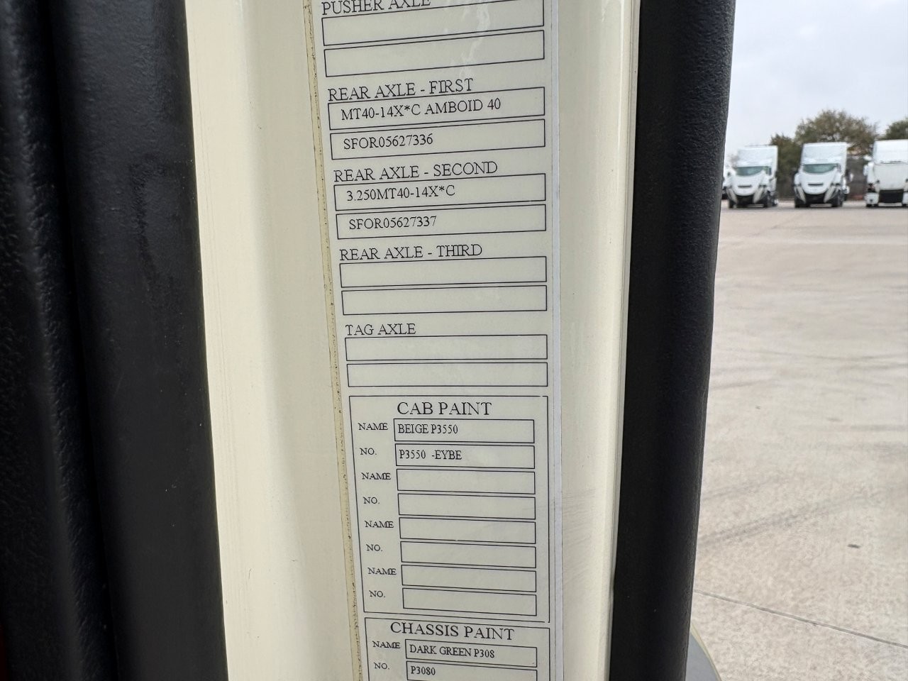 2020 Volvo - image 29